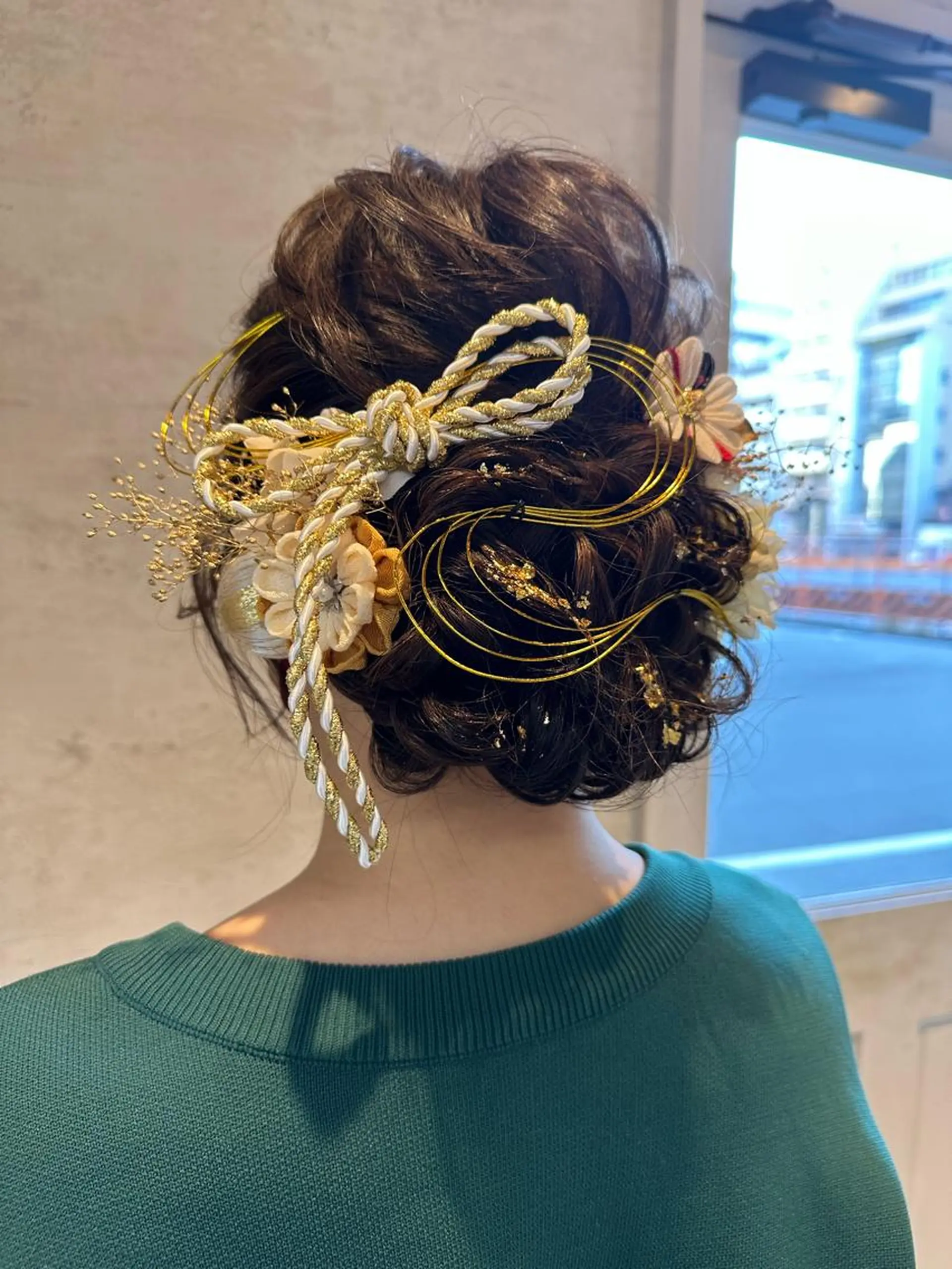 ロング ヘアアレンジ 女性に人気♪ はやしほのかのヘアスタイル