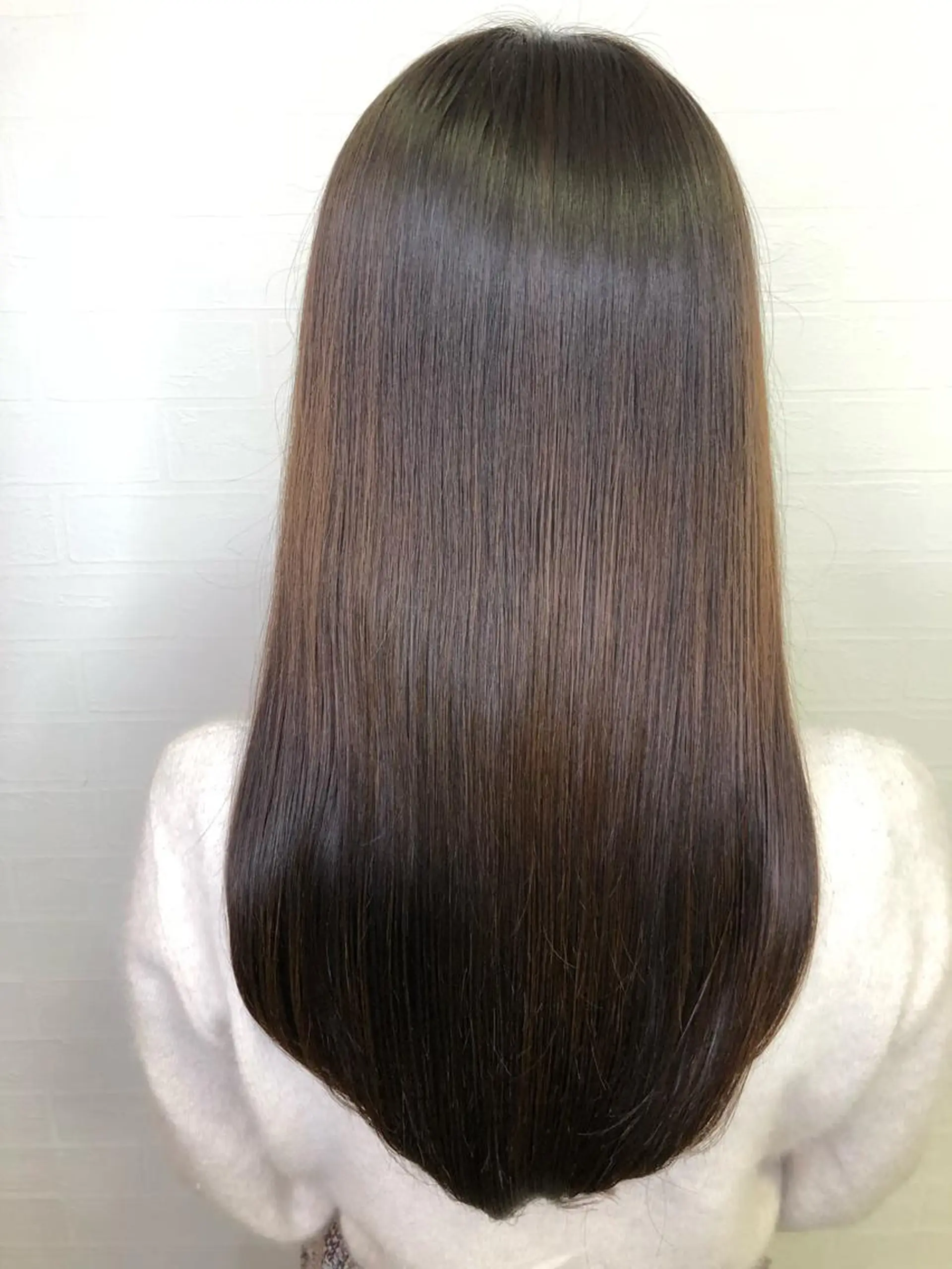 ロング カラー トリートメント 髪質改善//縮毛矯正 This表参道のヘアスタイル