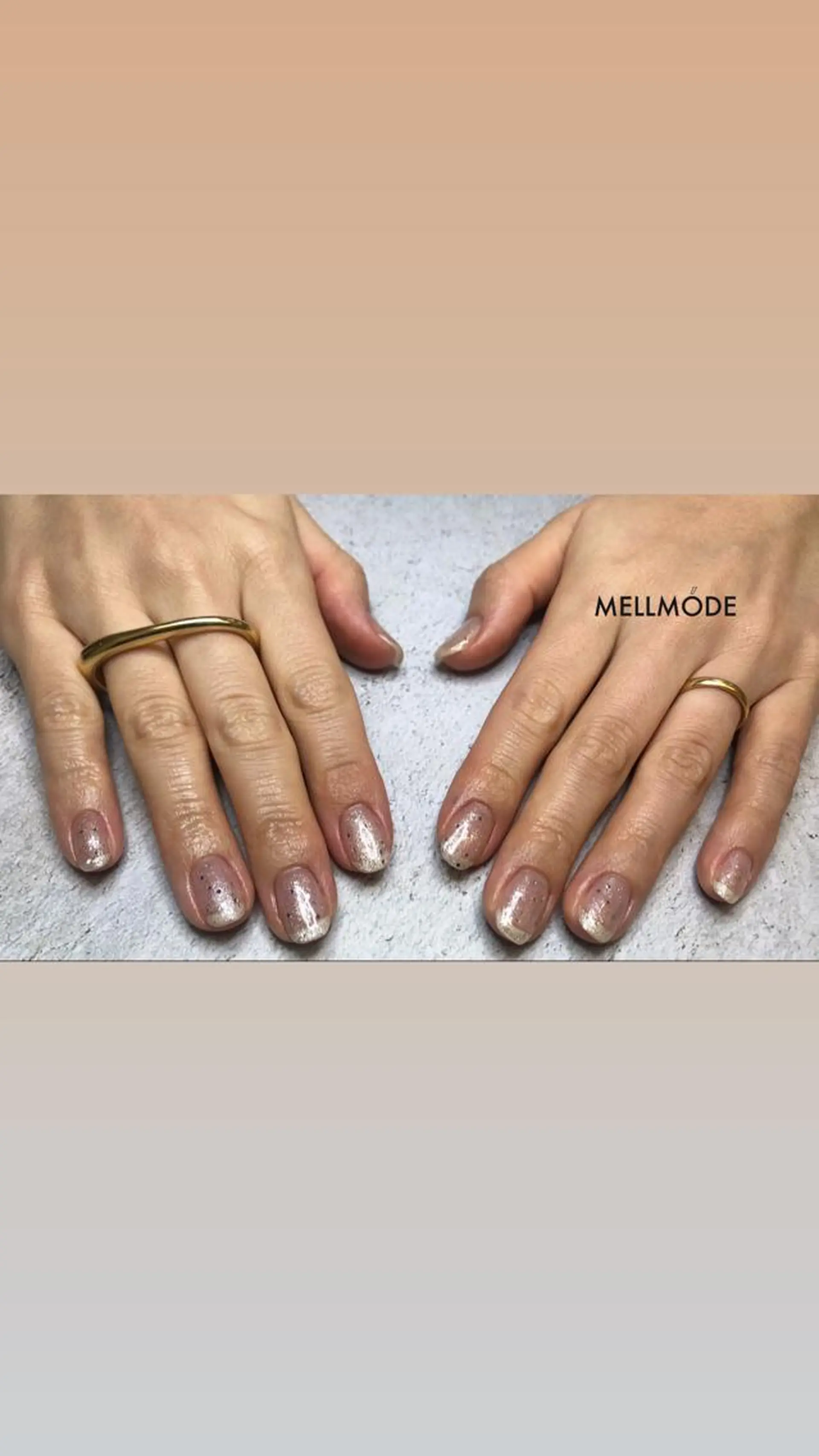 ネイル キラキラネイル ラメ(グリッター) シルバー MELLMODE所属・Nakano Kanaのネイルデザイン