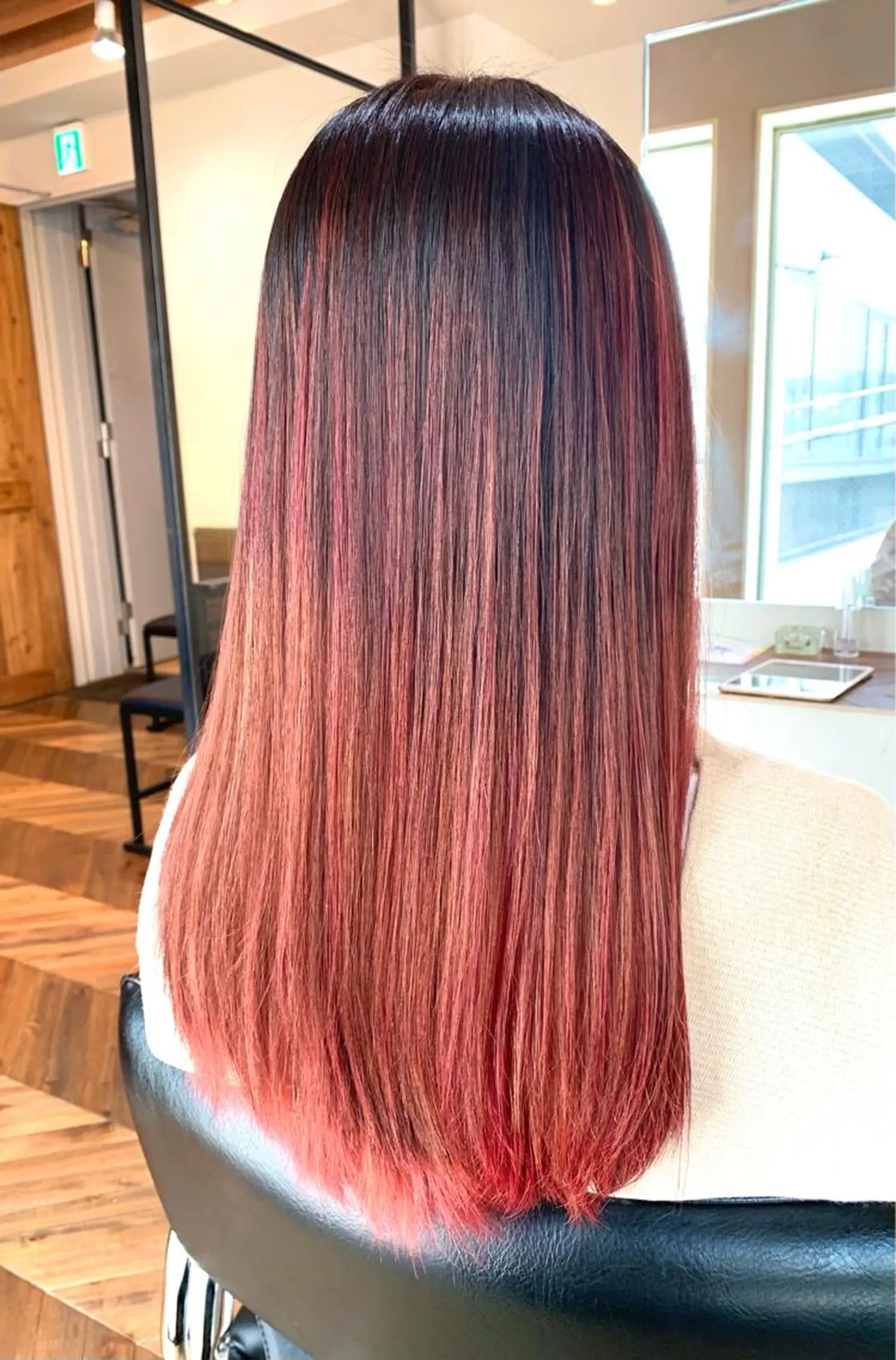 ロング YAMADA KAITOのヘアスタイル