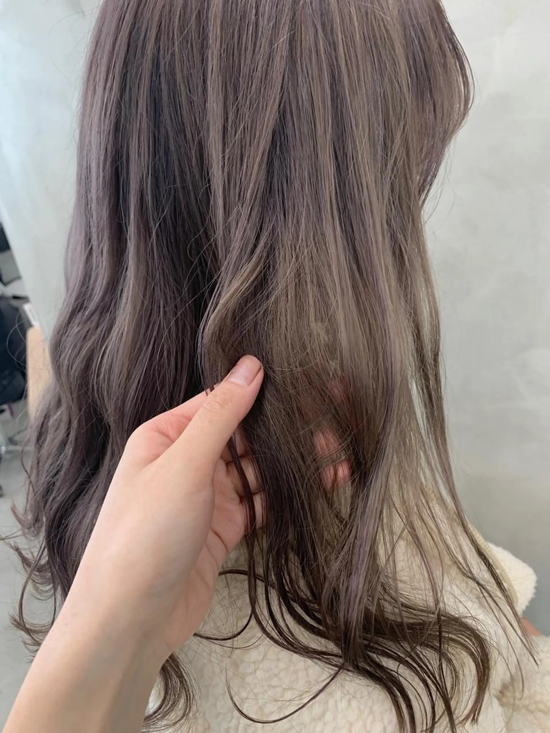 ロング ブームボックス所属・🐝ハイトーンカラー hachi🐝のヘアスタイル