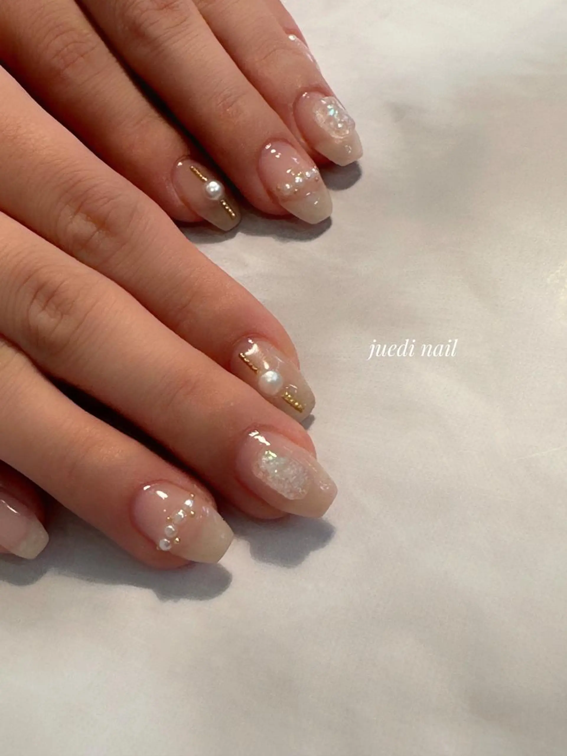 ネイル juedi nail(木曜日のネイル)所属・juedi nail 〜木曜日のネイル〜のネイルデザイン