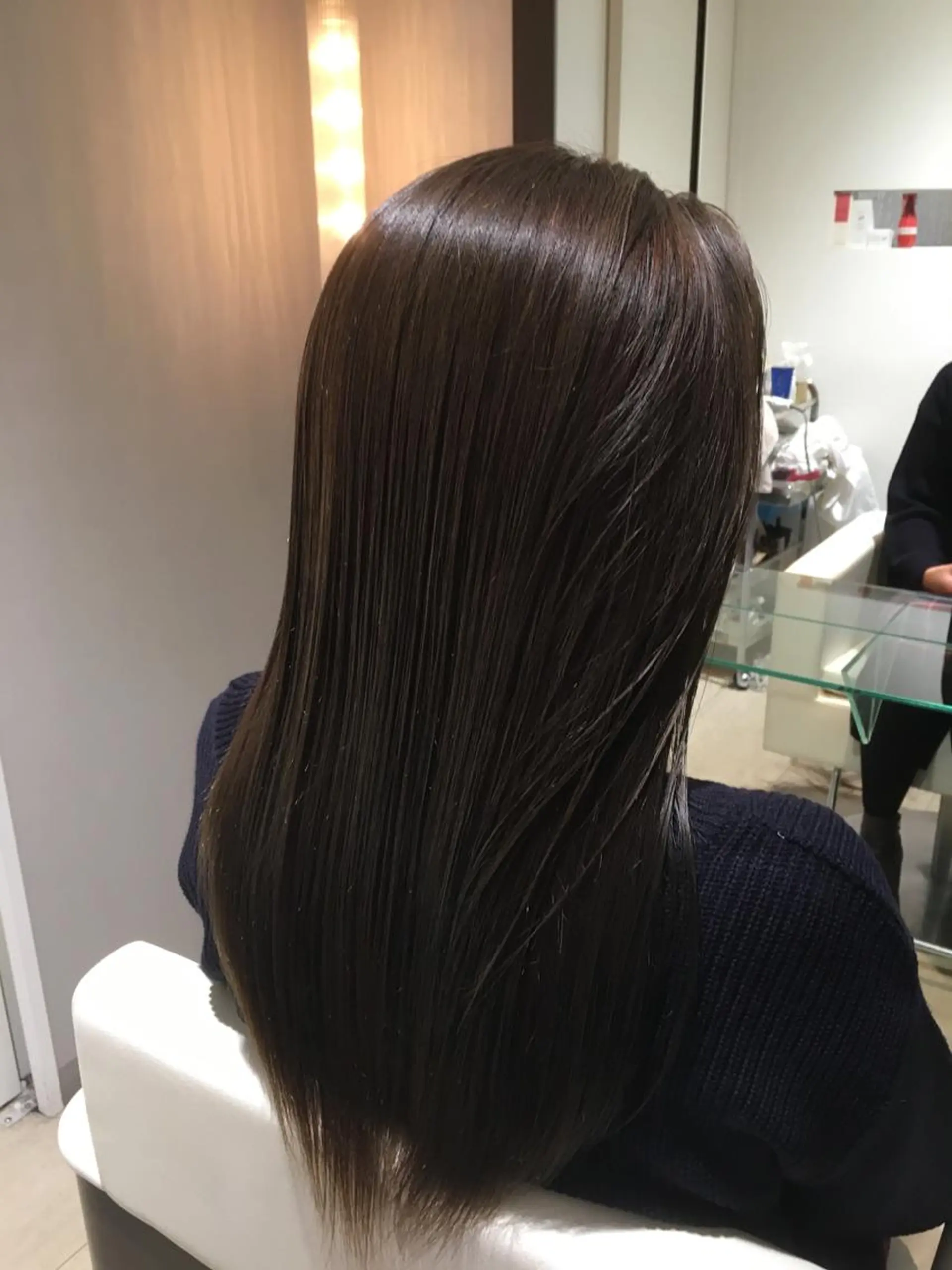 ロング カラー イルミナカラー ロング トリートメント ヘアカラー TORI 三宮所属・松田 剛のヘアスタイル