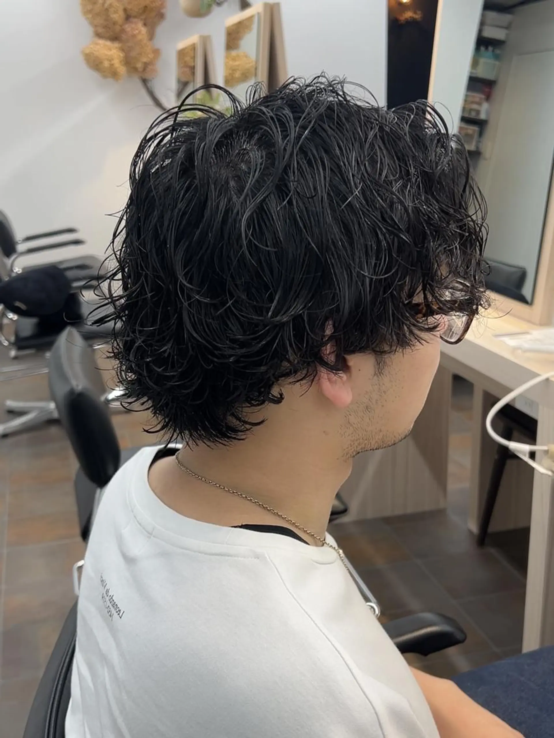 ショート メンズ パーマ メンズハイトーン メンズパーマ スペインカール スパイキーショート ツイストスパイラルパーマ カット パーマ メンズパーマ/ メンズカット/タクヤのヘアスタイル