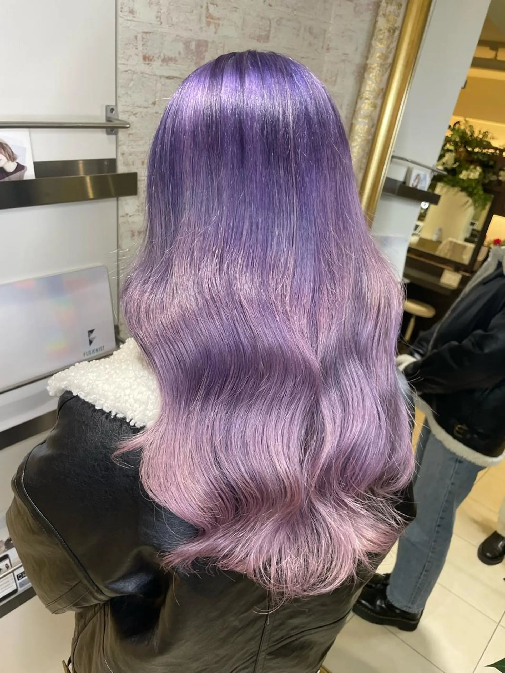 セミロング カラー ミストバング ベージュカラー ブリーチ ブルーカラー ケアブリーチ ヘアカラー matiz マティス　表参道所属・💙アンブレラカラー 髪質改善　丸尾】のヘアスタイル