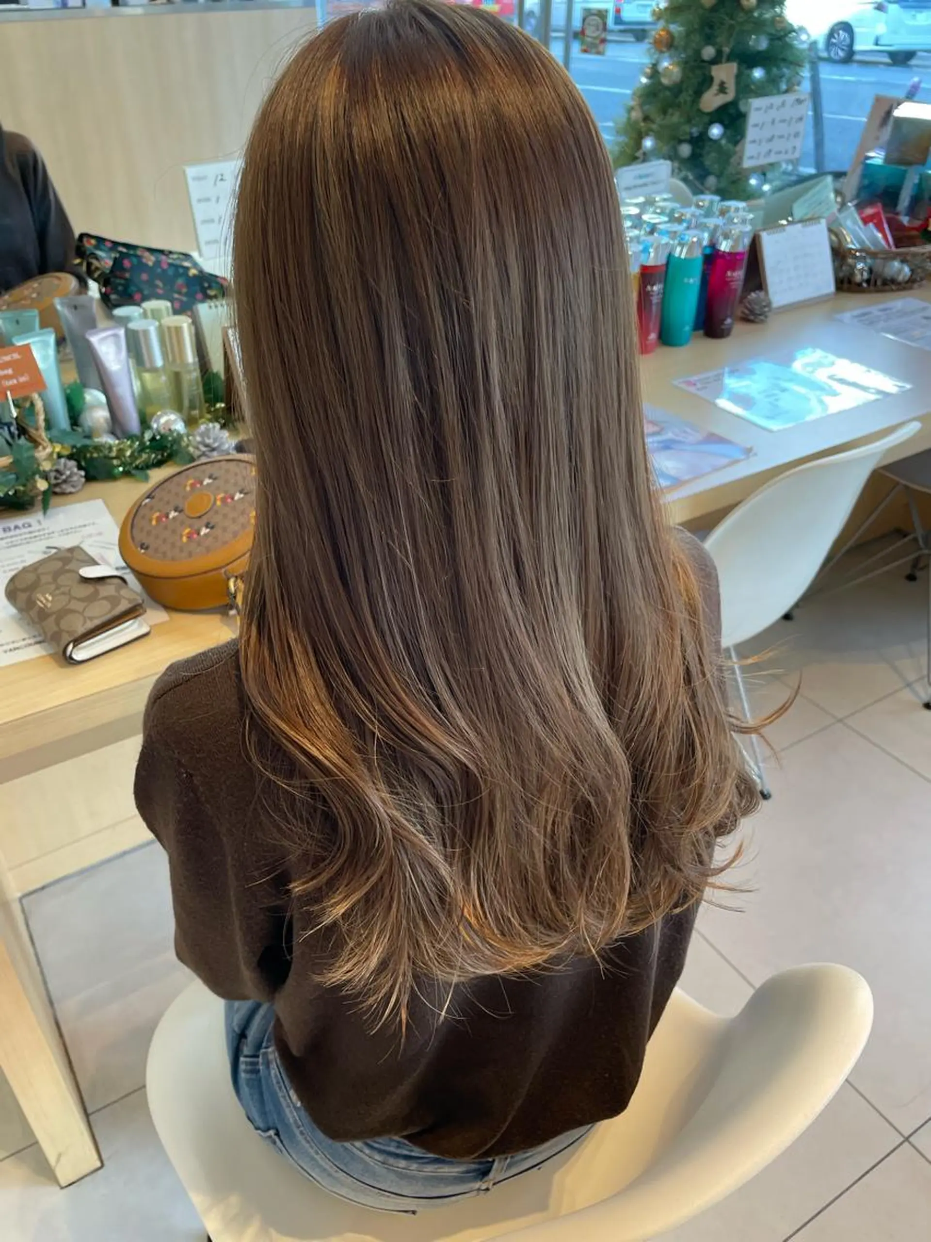 ロング 米津 優花のヘアスタイル