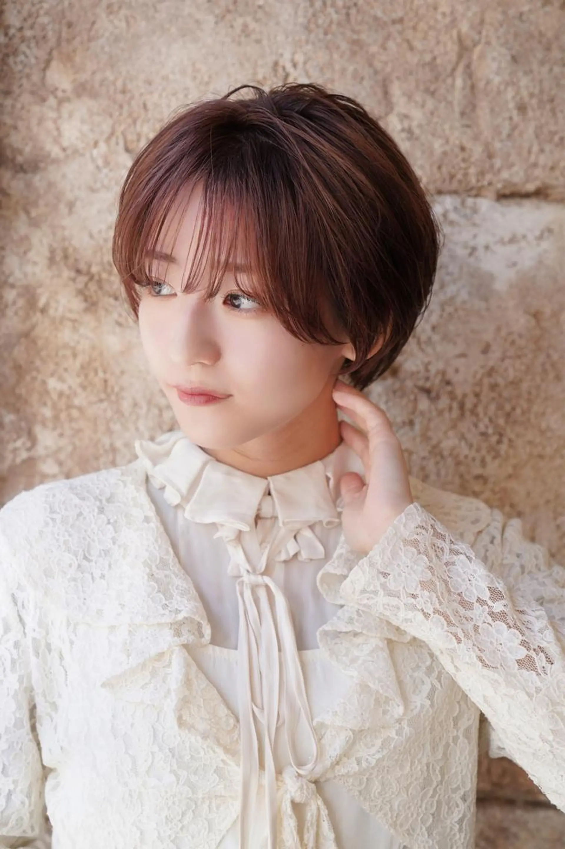 ショート カラー 透明感カラー 祝田 巳幸のヘアスタイル