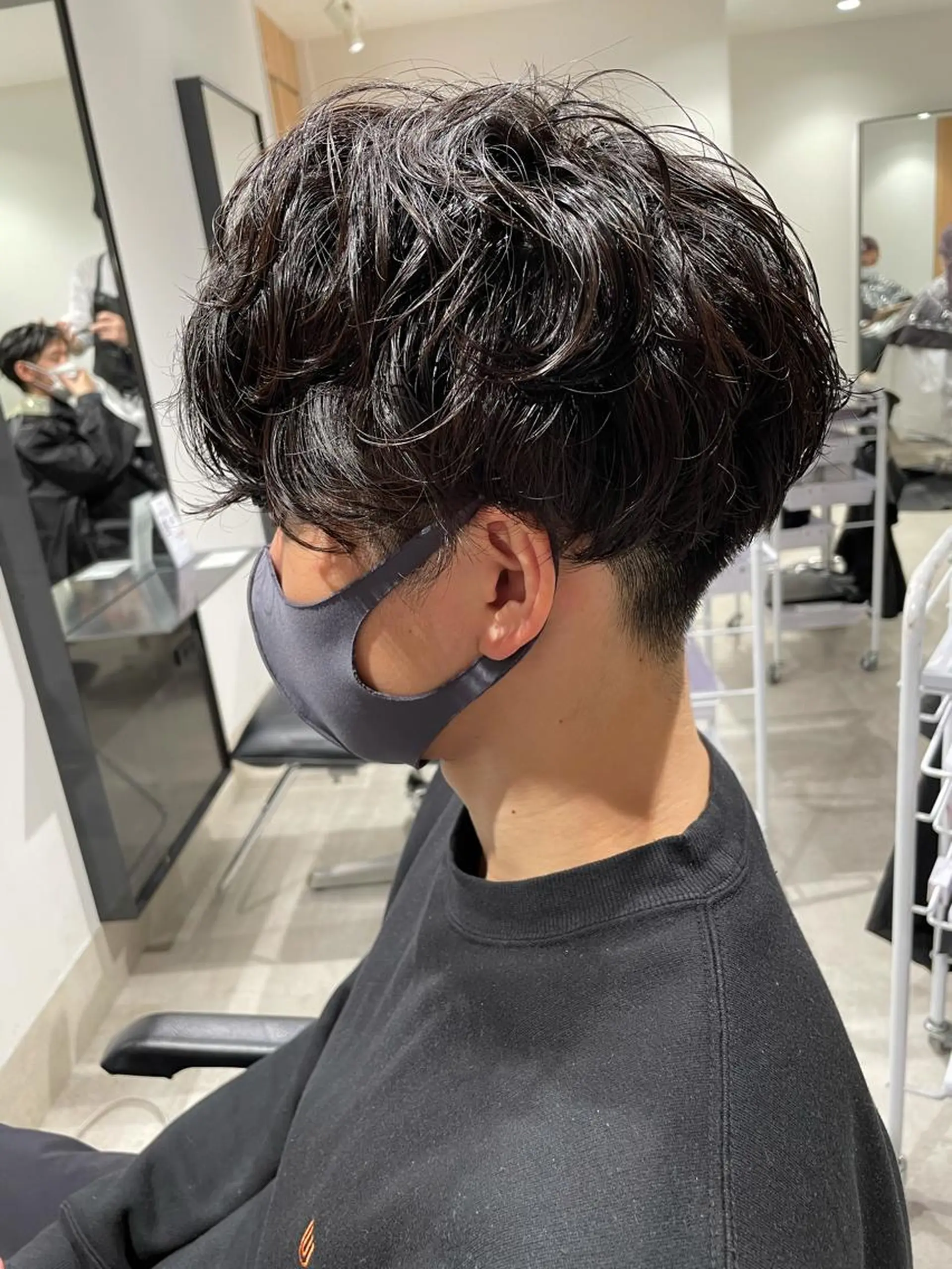 ショート カラー パーマ ヘアアレンジ メンズ パーソナルカラー合わ せたカラー🤍なつみのヘアスタイル