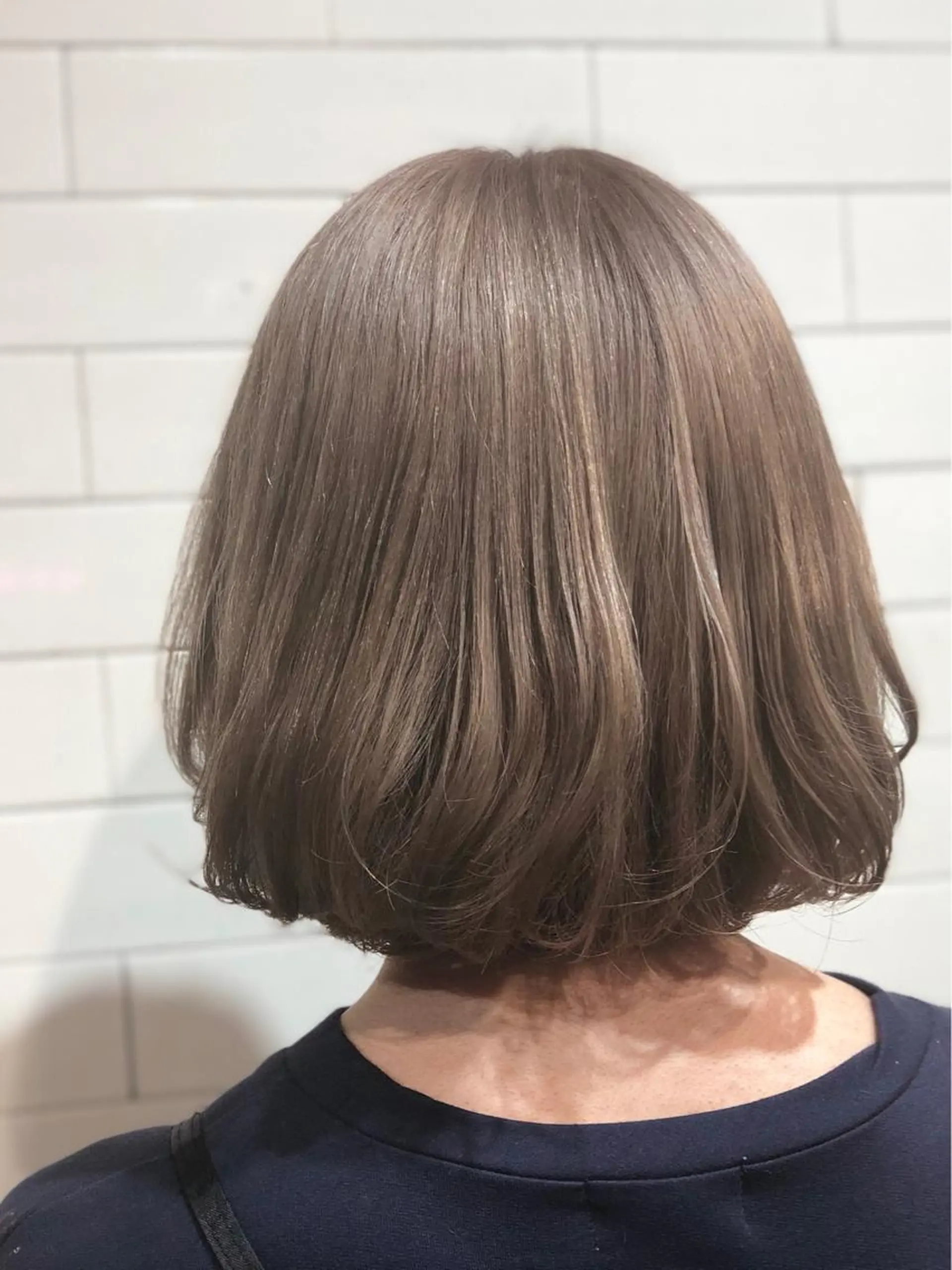 ショート 🤍髪質改善➕透明感 カラー🤍川上葵のヘアスタイル