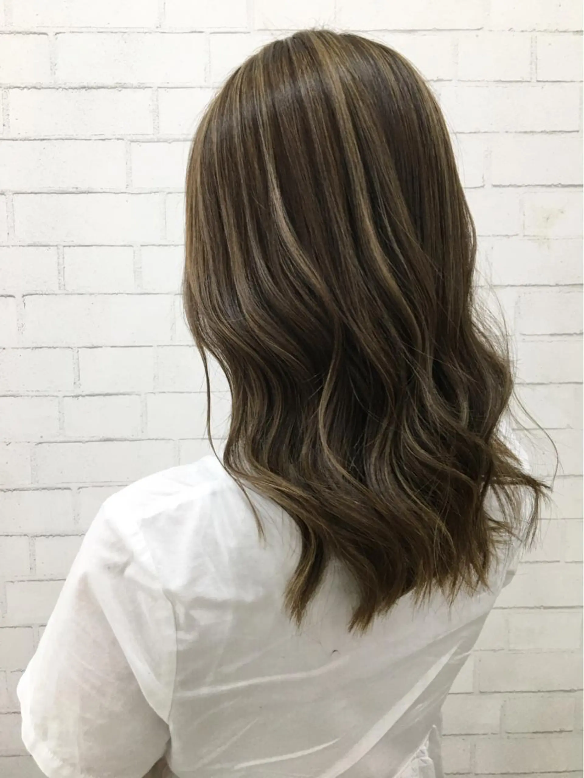 カラー 宇田川 直輝のヘアスタイル