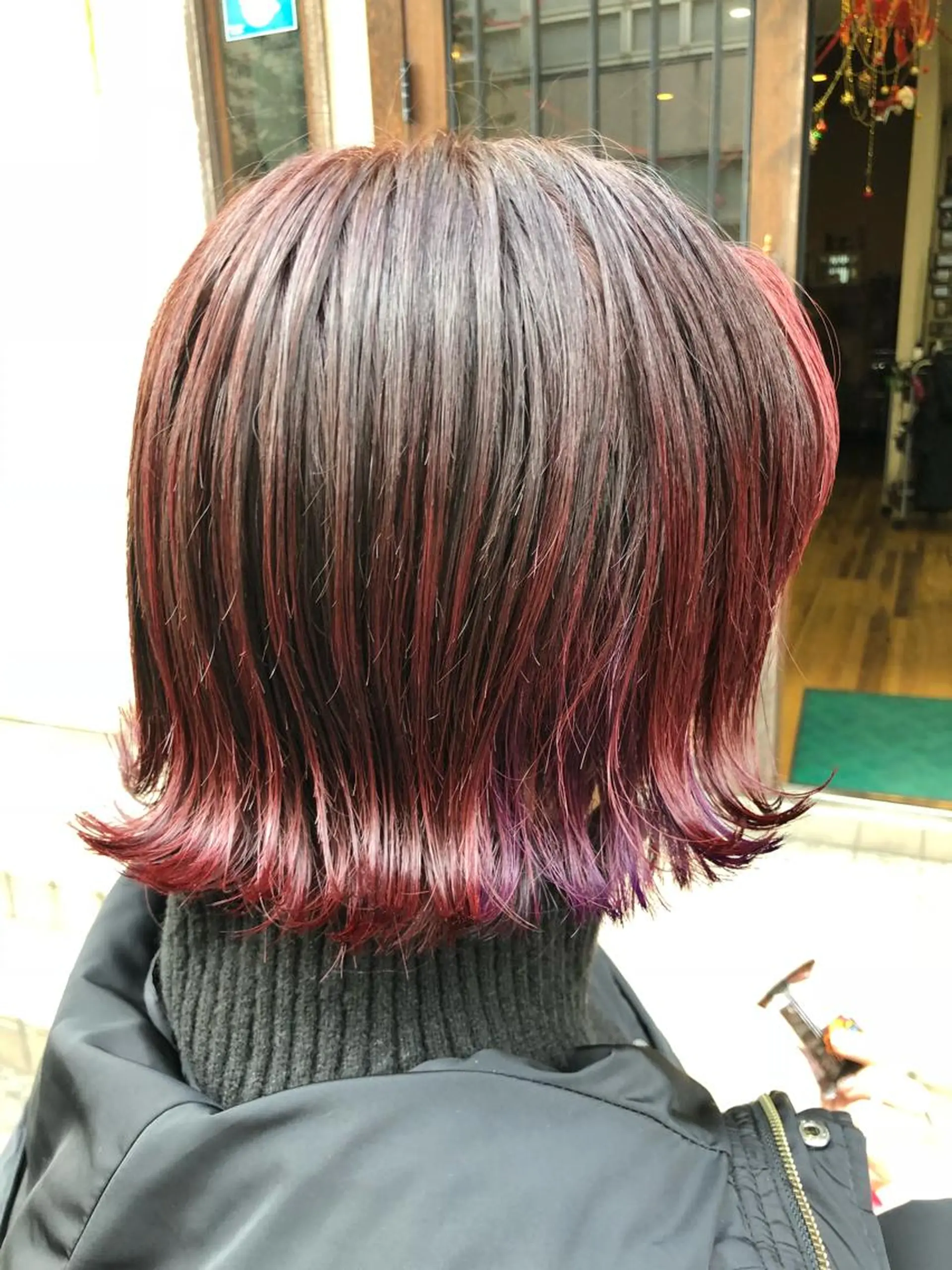 ショート ヘアカラー 國次 夕貴のヘアスタイル