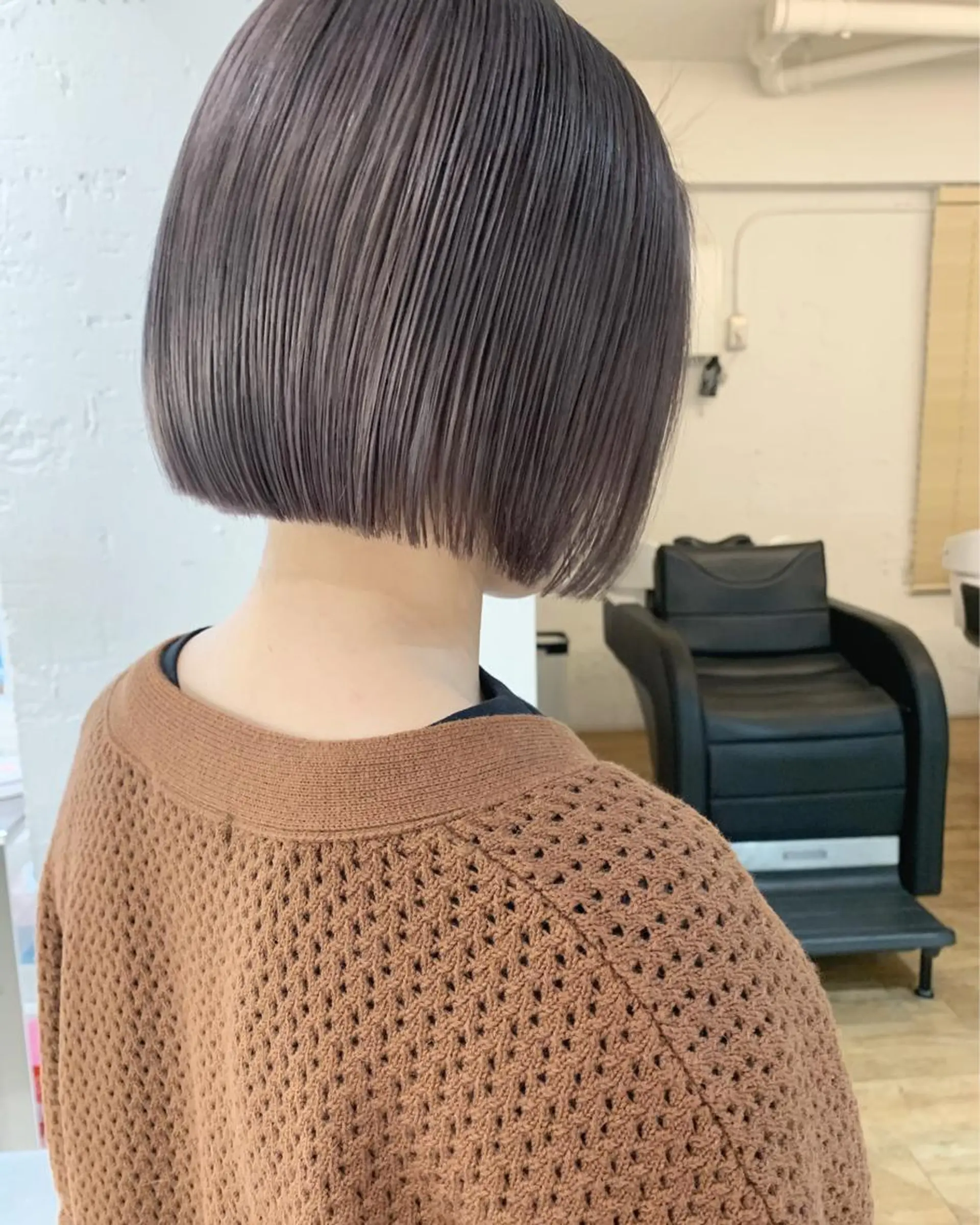 ショート カラー ヘアアレンジ ベージュカラー ブリーチ グレージュ ミルクティーベージュ 🌿ショート🌿 パーマ🌿淳平のヘアスタイル