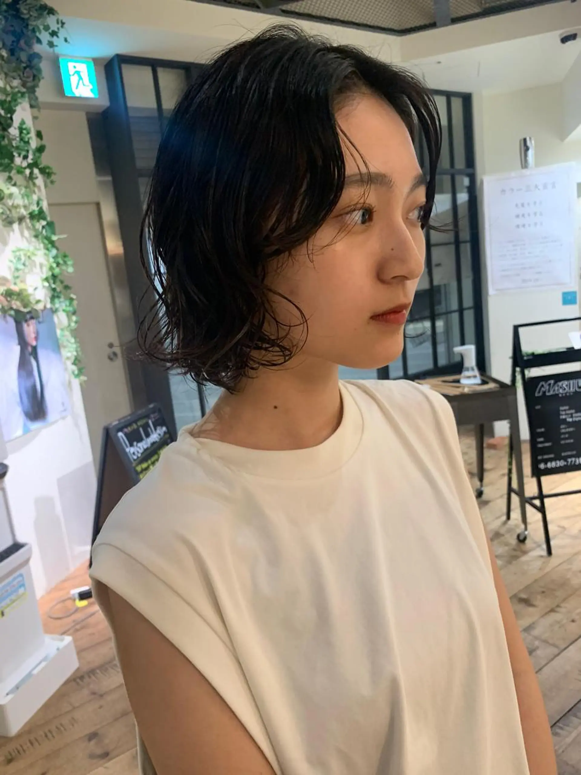 ショート パーマ 似合わせ/レイヤー/ ボブ/西島 絢香のヘアスタイル