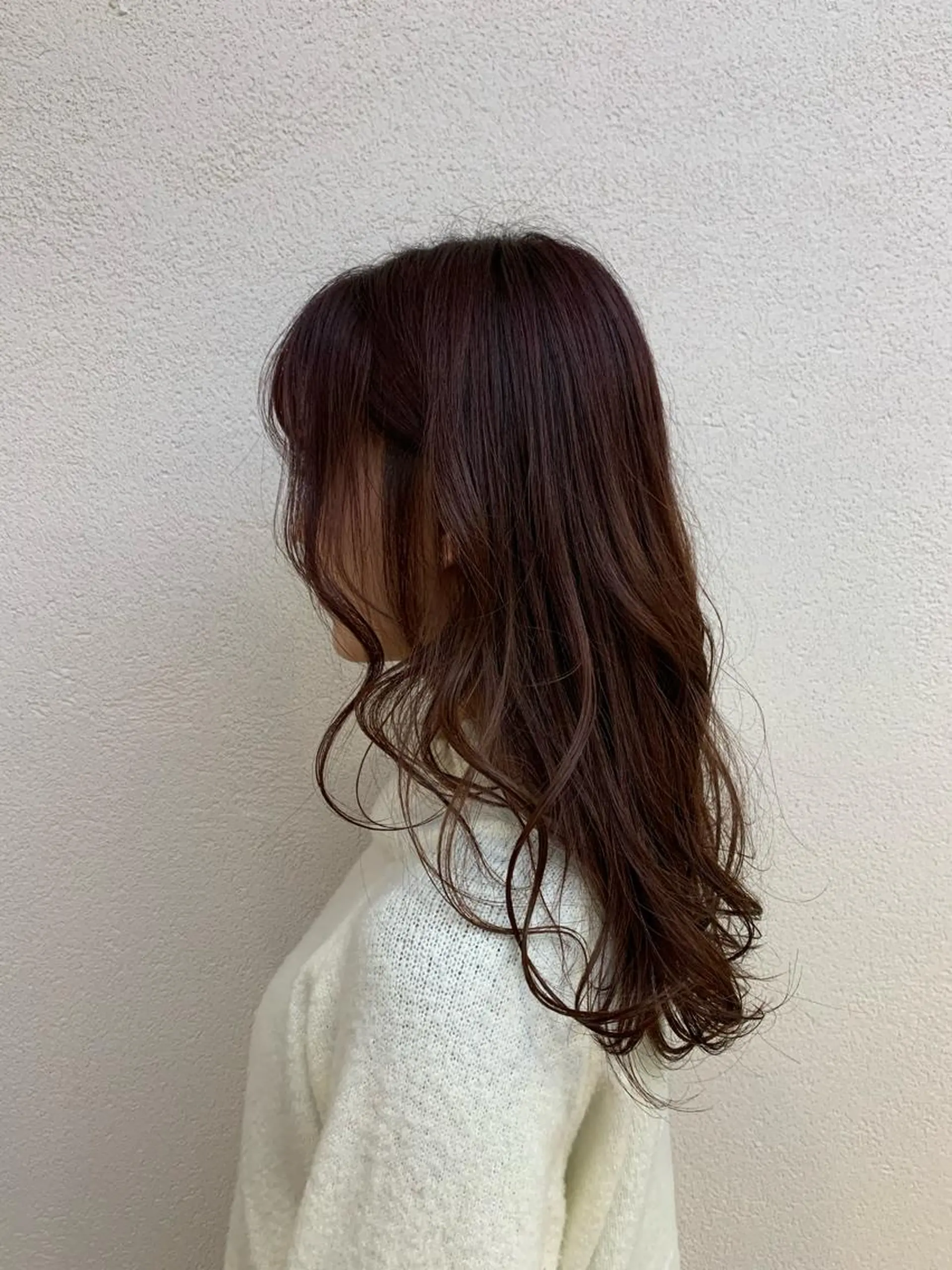 ロング カラー 佐藤 永夏のヘアスタイル