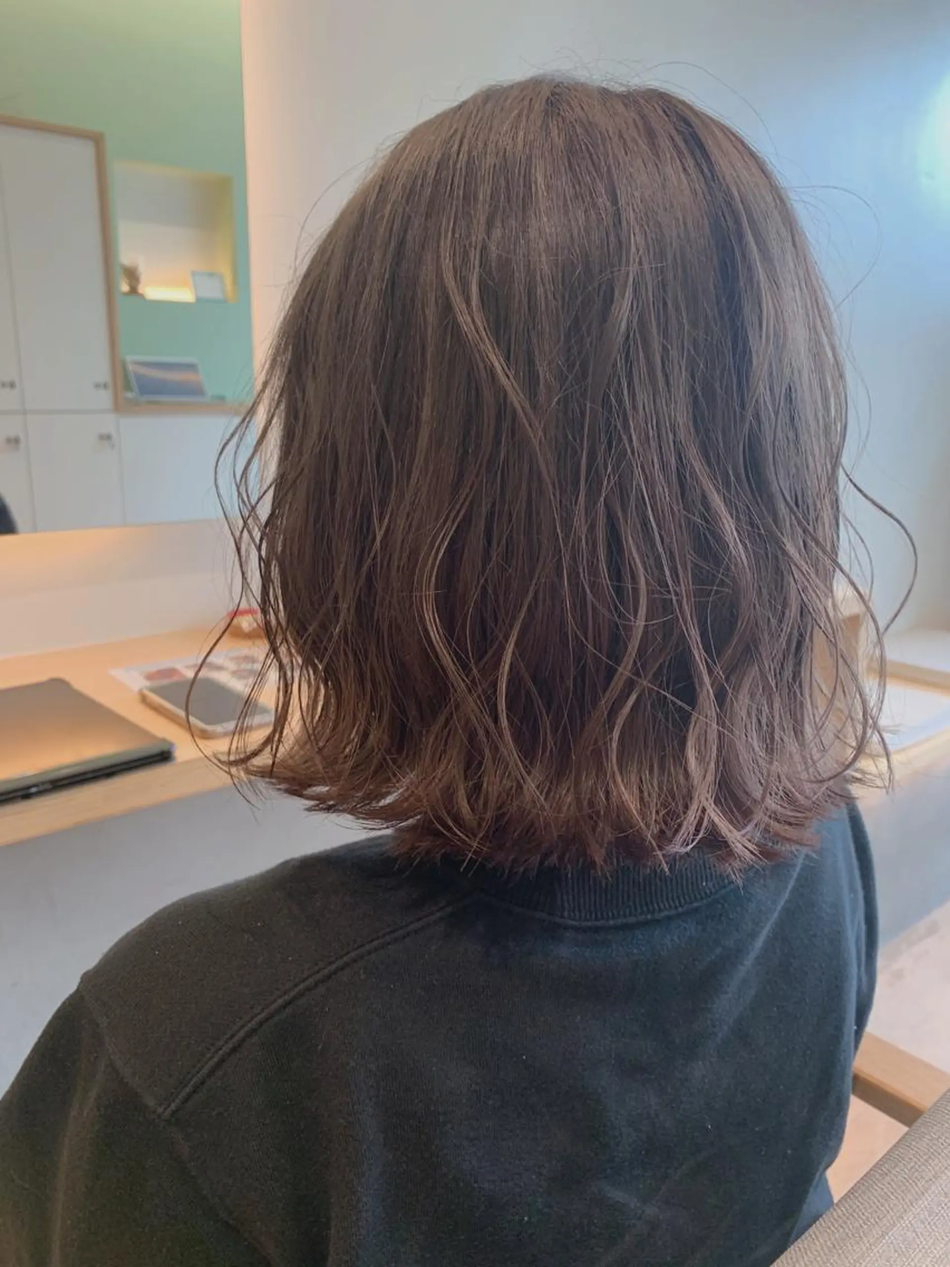 ミディアム 村松 萌のヘアスタイル