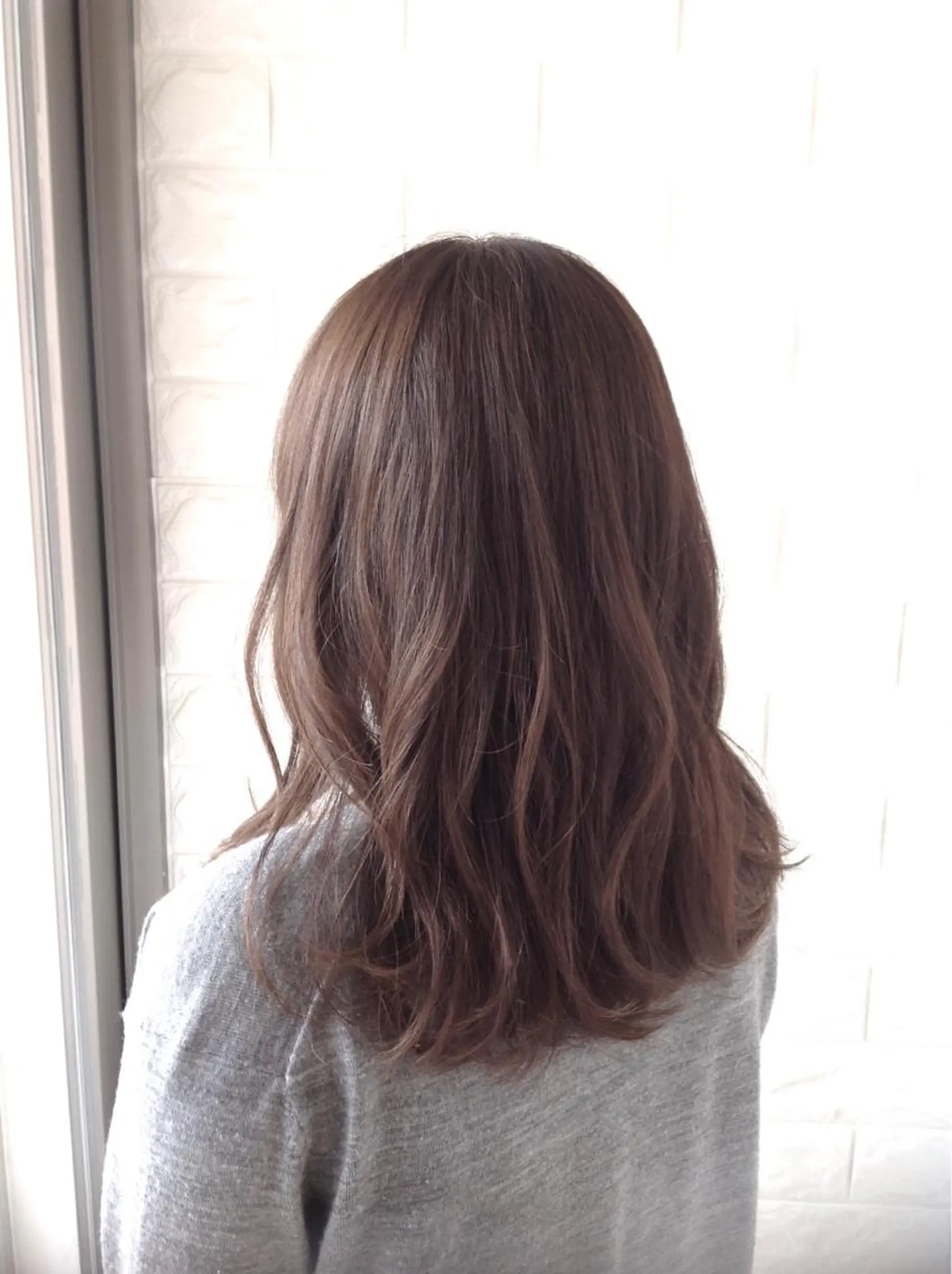 ミディアム カラー 透明感カラー イルミナカラー エイジングケア特化 美容師✂️山崎竜二のヘアスタイル