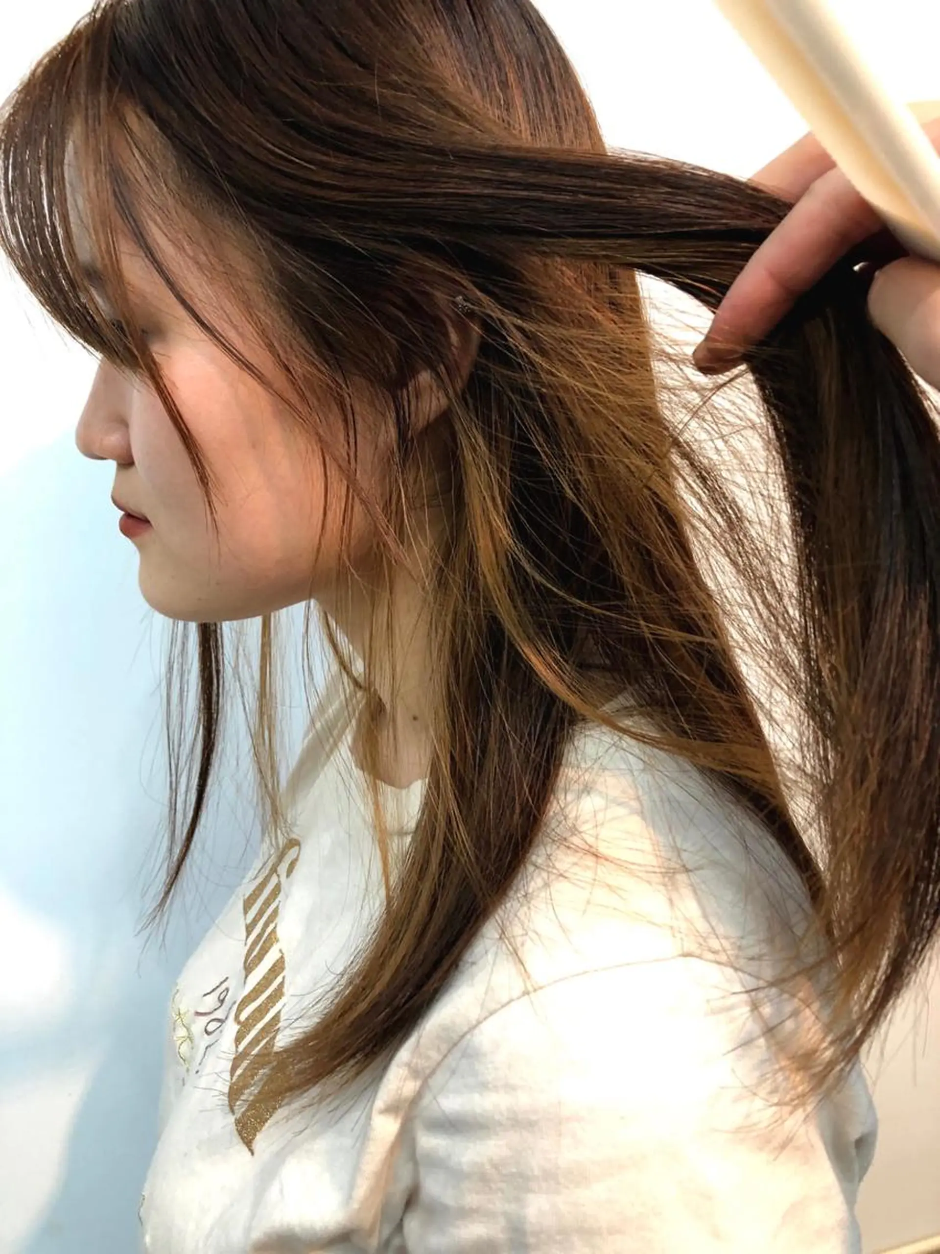 ミディアム カラー ベージュカラー インナーカラー 桑原 菜摘のヘアスタイル