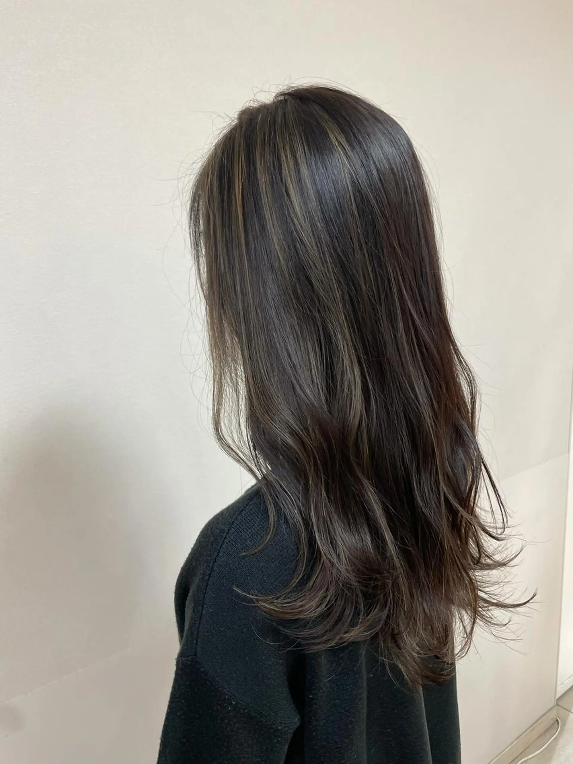 ロング カラー ヘアアレンジ ヘアカラー トリートメント 【Sweep】おじま のぞみのヘアスタイル