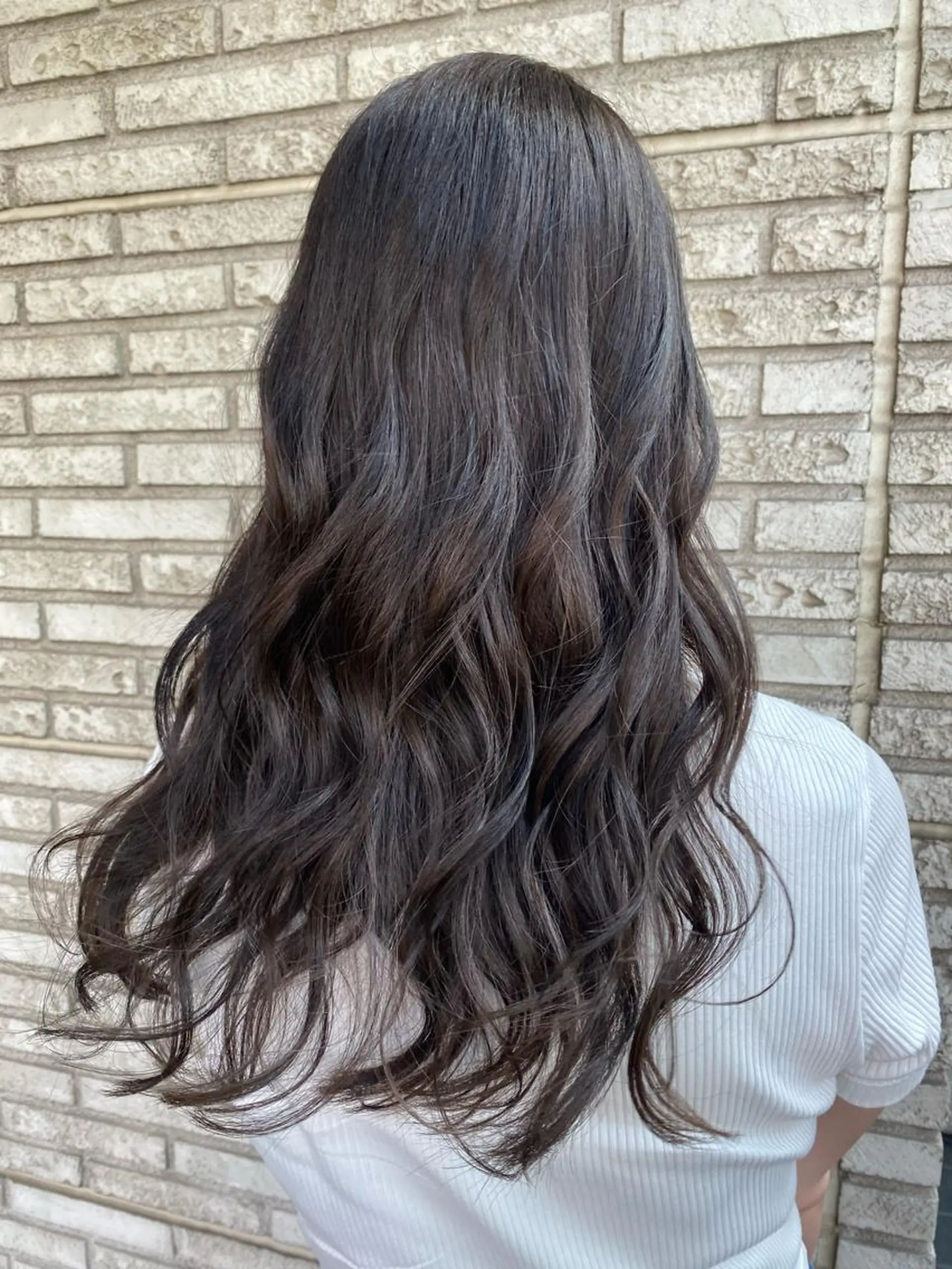 ロング カラー 高橋 沙央のヘアスタイル