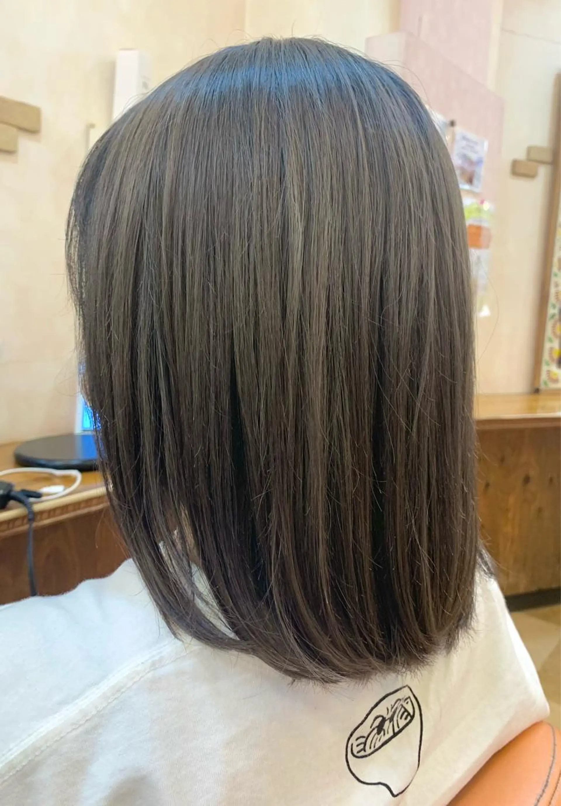 ミディアム 石原 姫菜のヘアスタイル