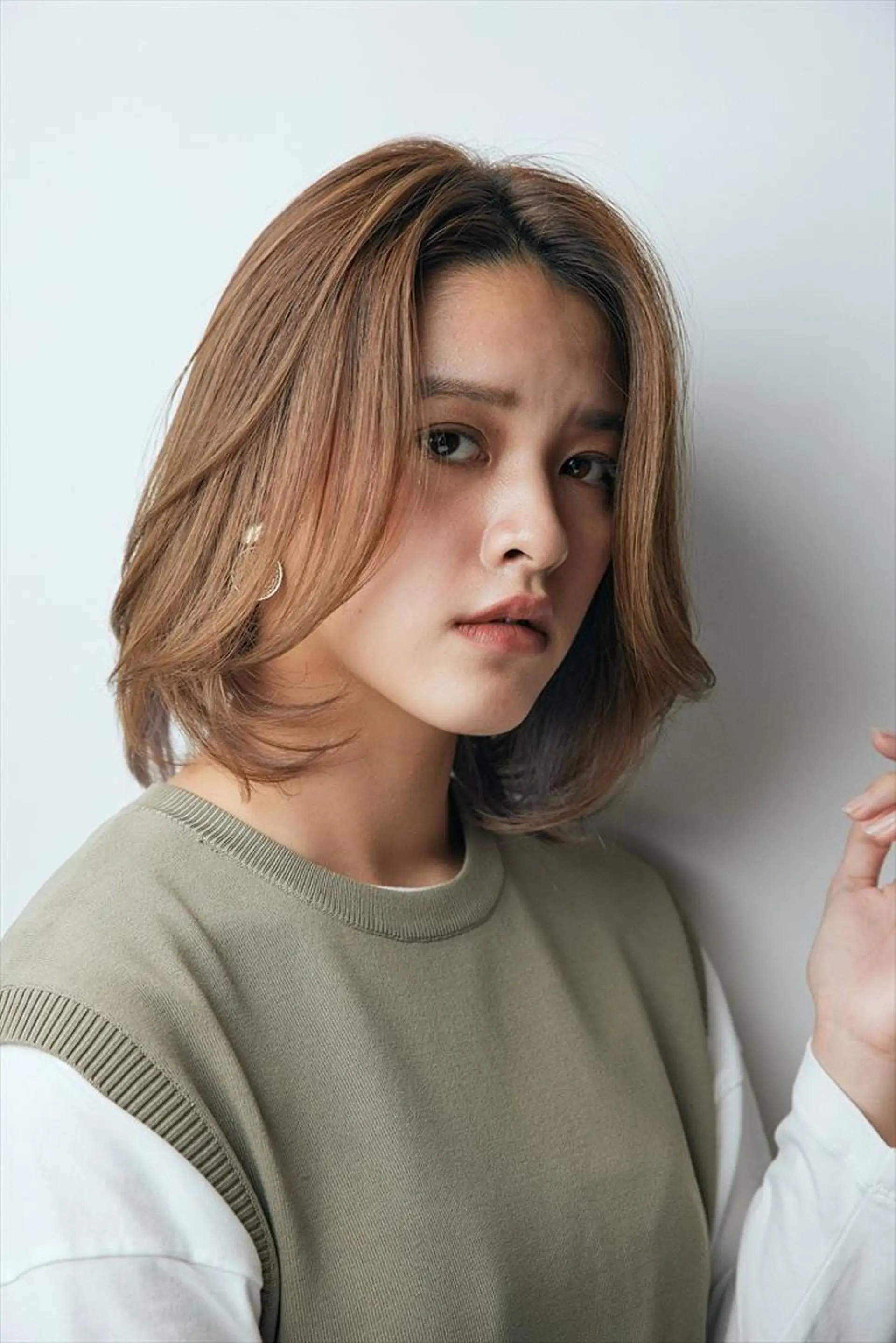 ミディアム ショートボブ ボブ くびれヘア カット ヘアカラー トリートメント 🎨インナーカラー が得意👍新垣⚜️のヘアスタイル