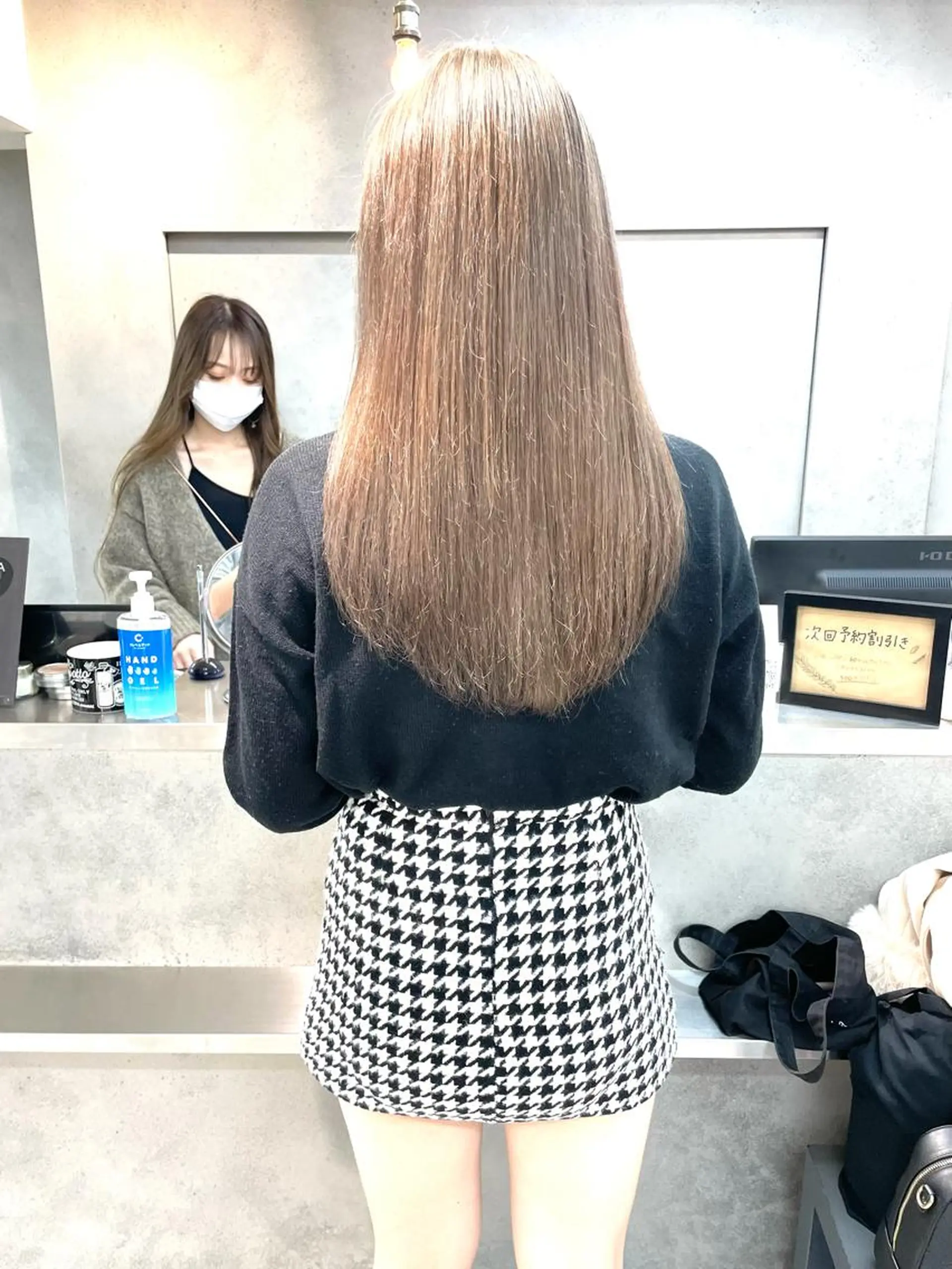 ロング カラー ボブ/透明感ベージュ 🫧クルミ🌟のヘアスタイル