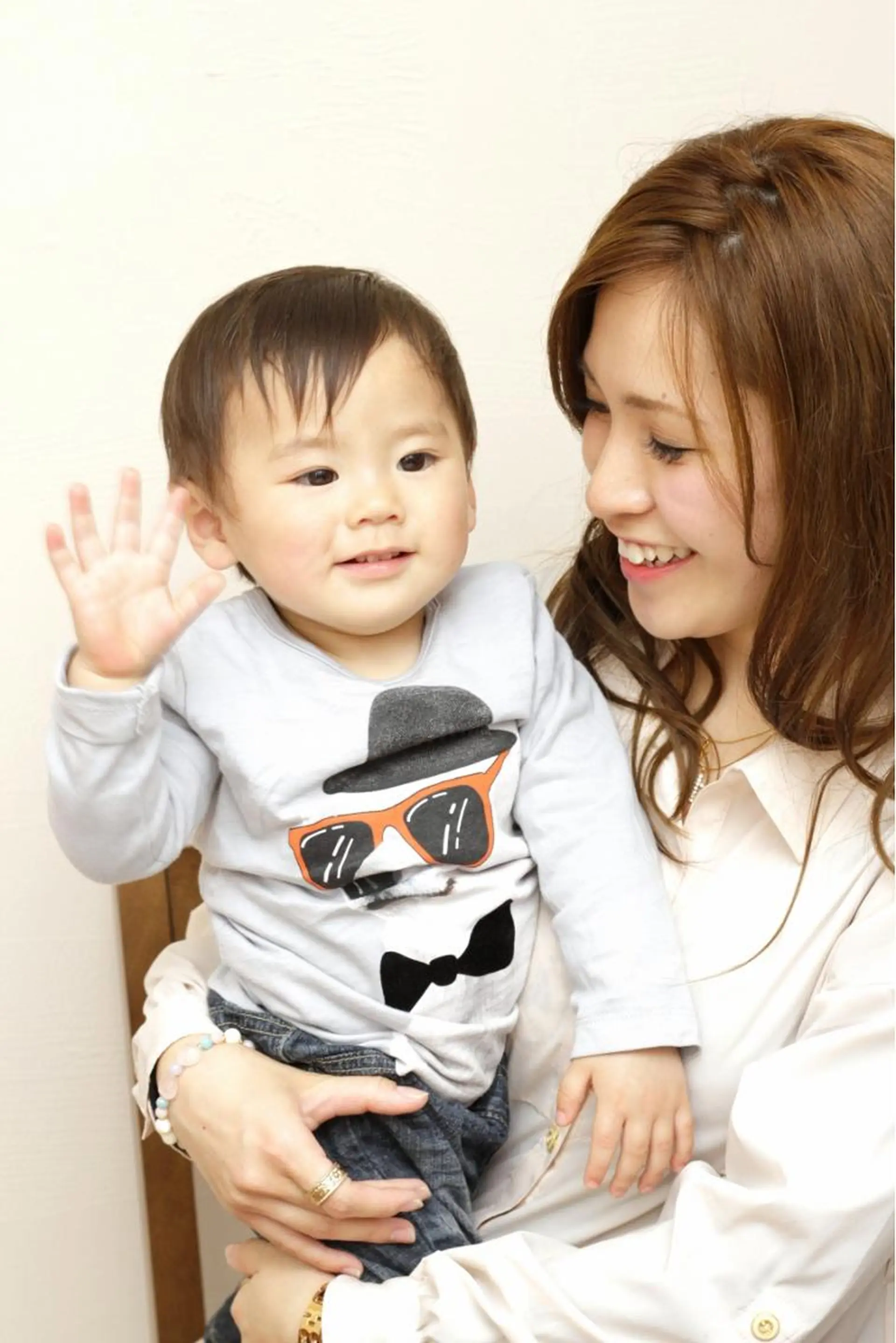 ミディアム カラー 透明感カラー 小顔カット ✨hair make flencia✂️✨のヘアスタイル