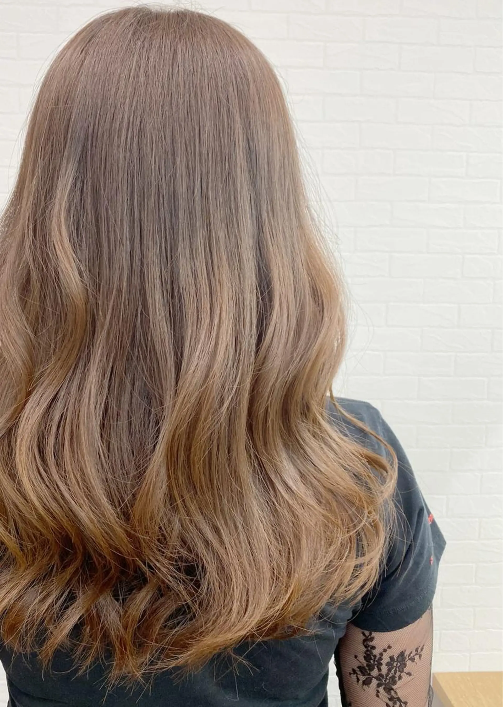 セミロング カラー ベージュカラー GRANLUSSO 〜グランルッソ駅前店所属・木口 嘉美のヘアスタイル