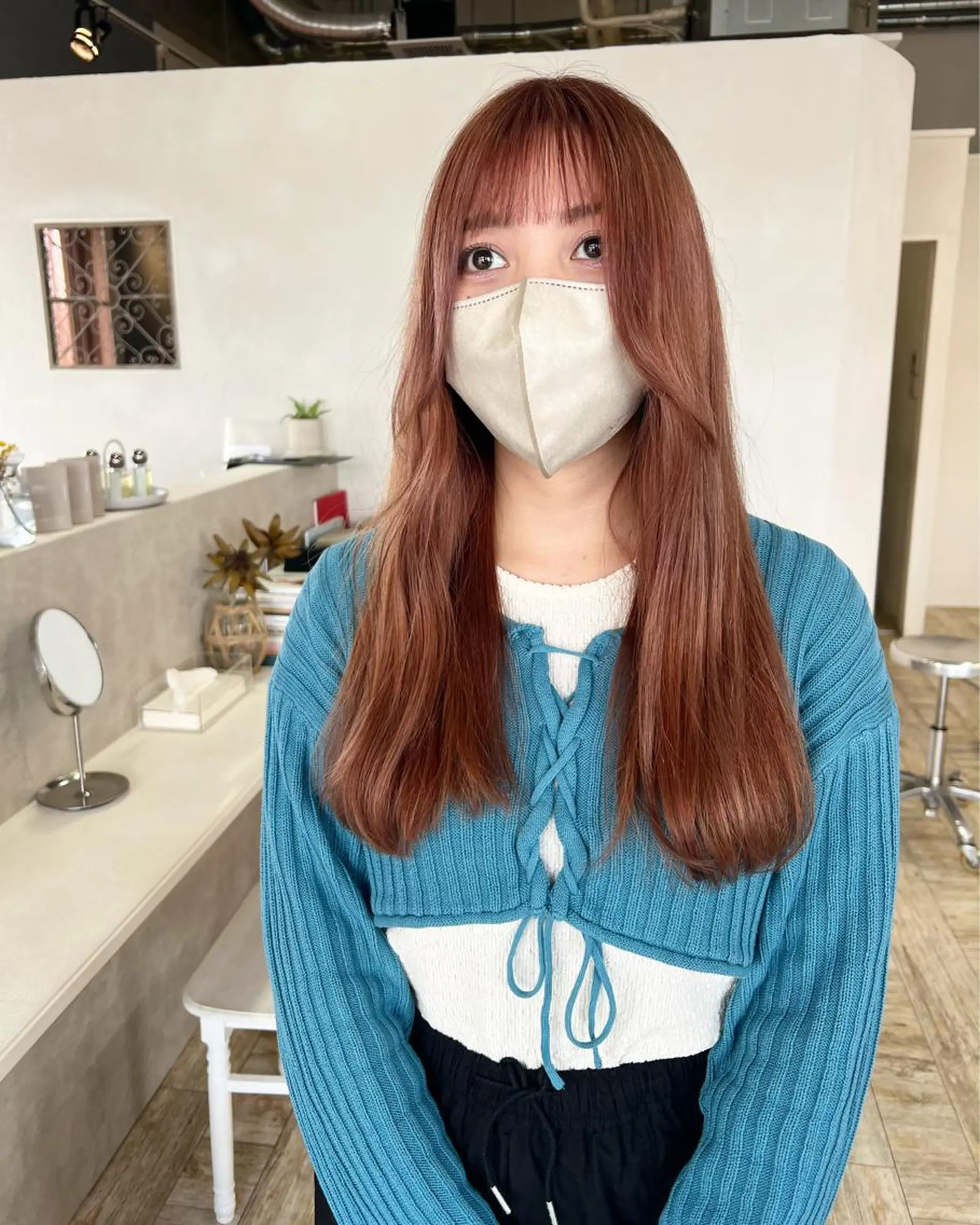 セミロング カラー ベージュカラー ブリーチ ケアブリーチ ピンクカラー ピンクベージュ テトネ タカシのヘアスタイル