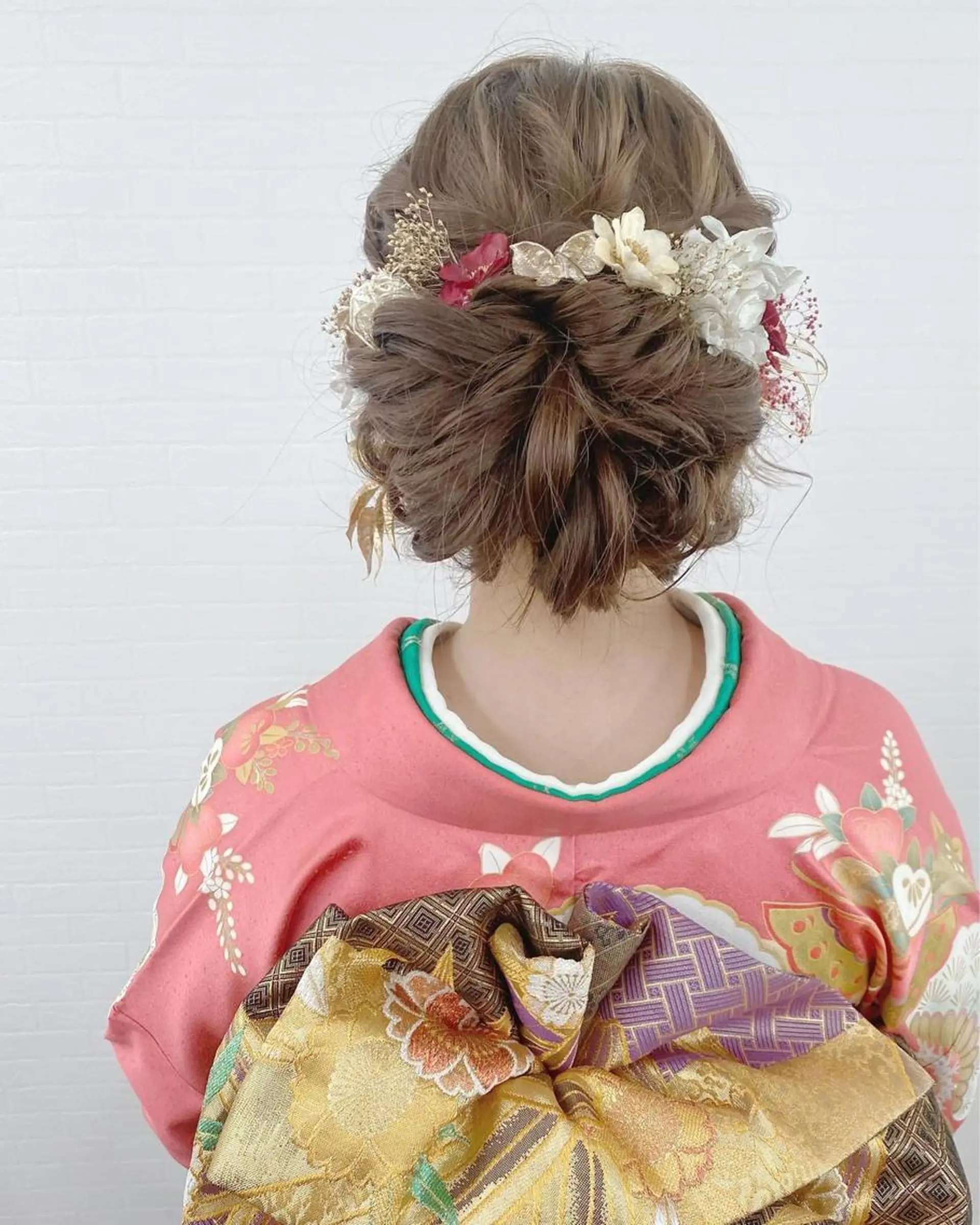 セミロング ヘアアレンジ 着付け GRANLUSSO 〜グランルッソ駅前店所属・木口 嘉美のヘアスタイル