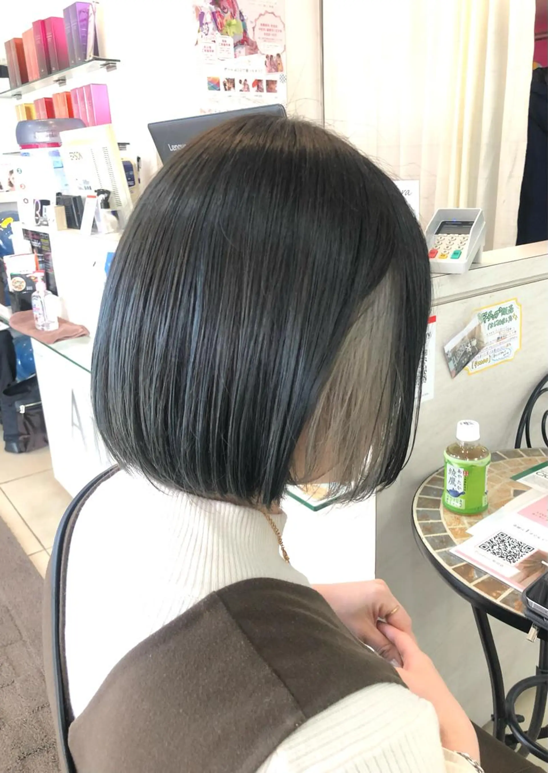 ミディアム カラー ブリーチ イヤリングカラー ヘアカラー 🤎ベージュカラー/ 髪質改善/山岸🤎のヘアスタイル
