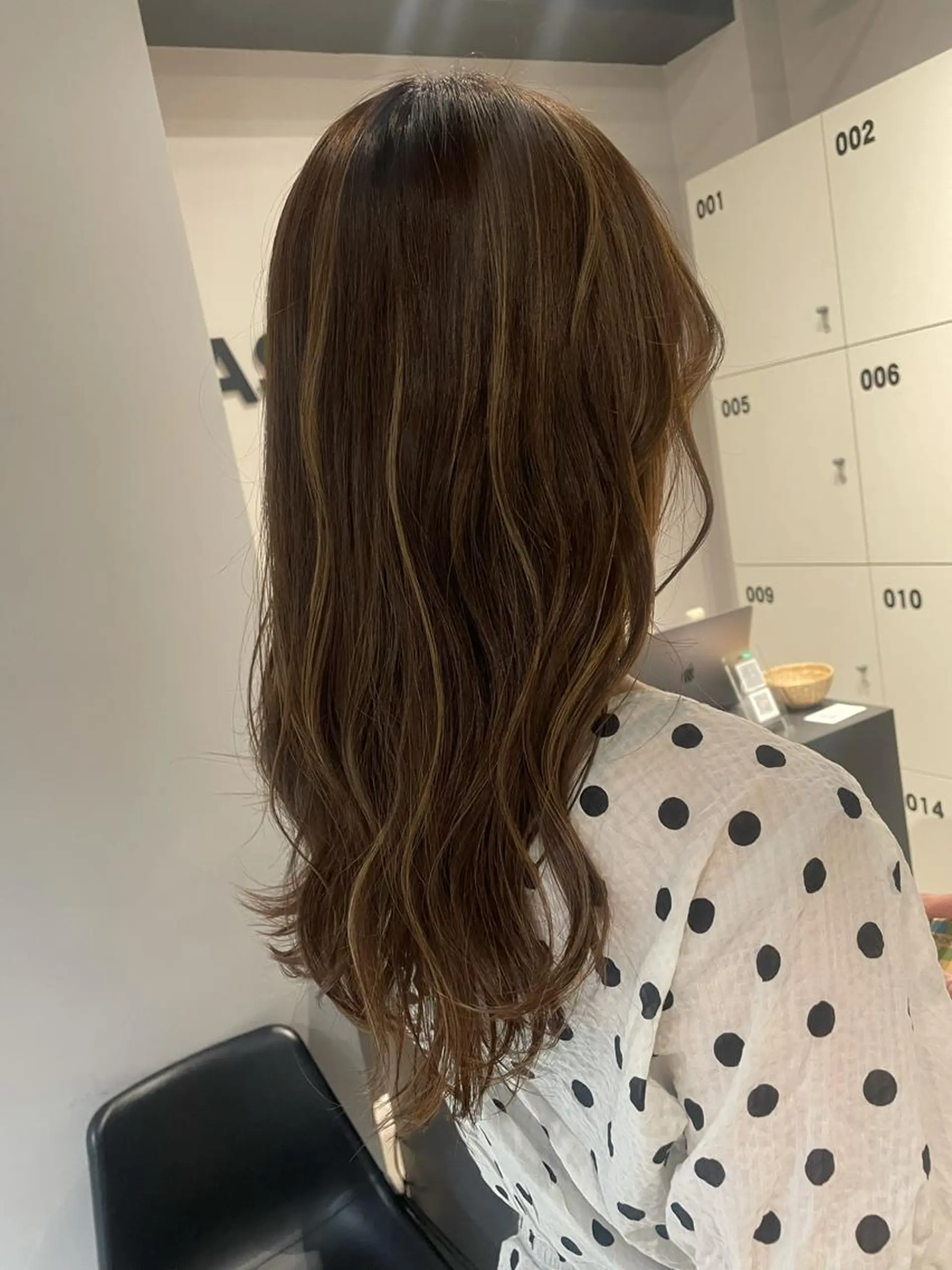 ミディアム カラー ベージュカラー ヘアカラー トリートメント ブリーチ👩‍🦳/ ‪✂︎MANAMIのヘアスタイル