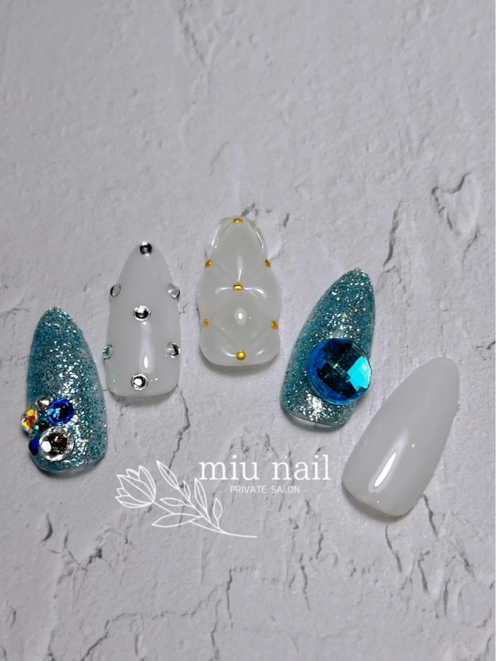 ネイル 杉本 孝美のネイルデザイン