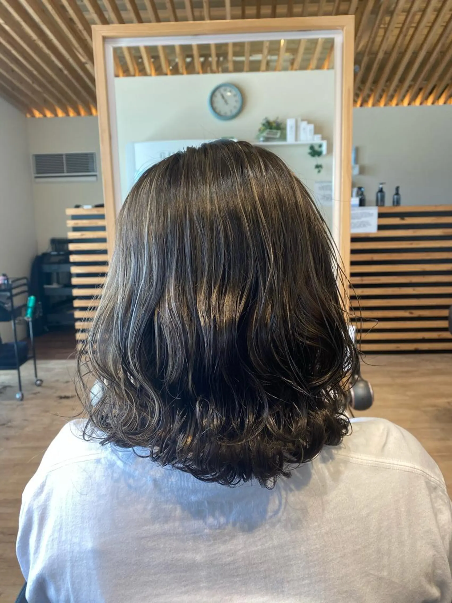 ミディアム カラー 関口 友行のヘアスタイル