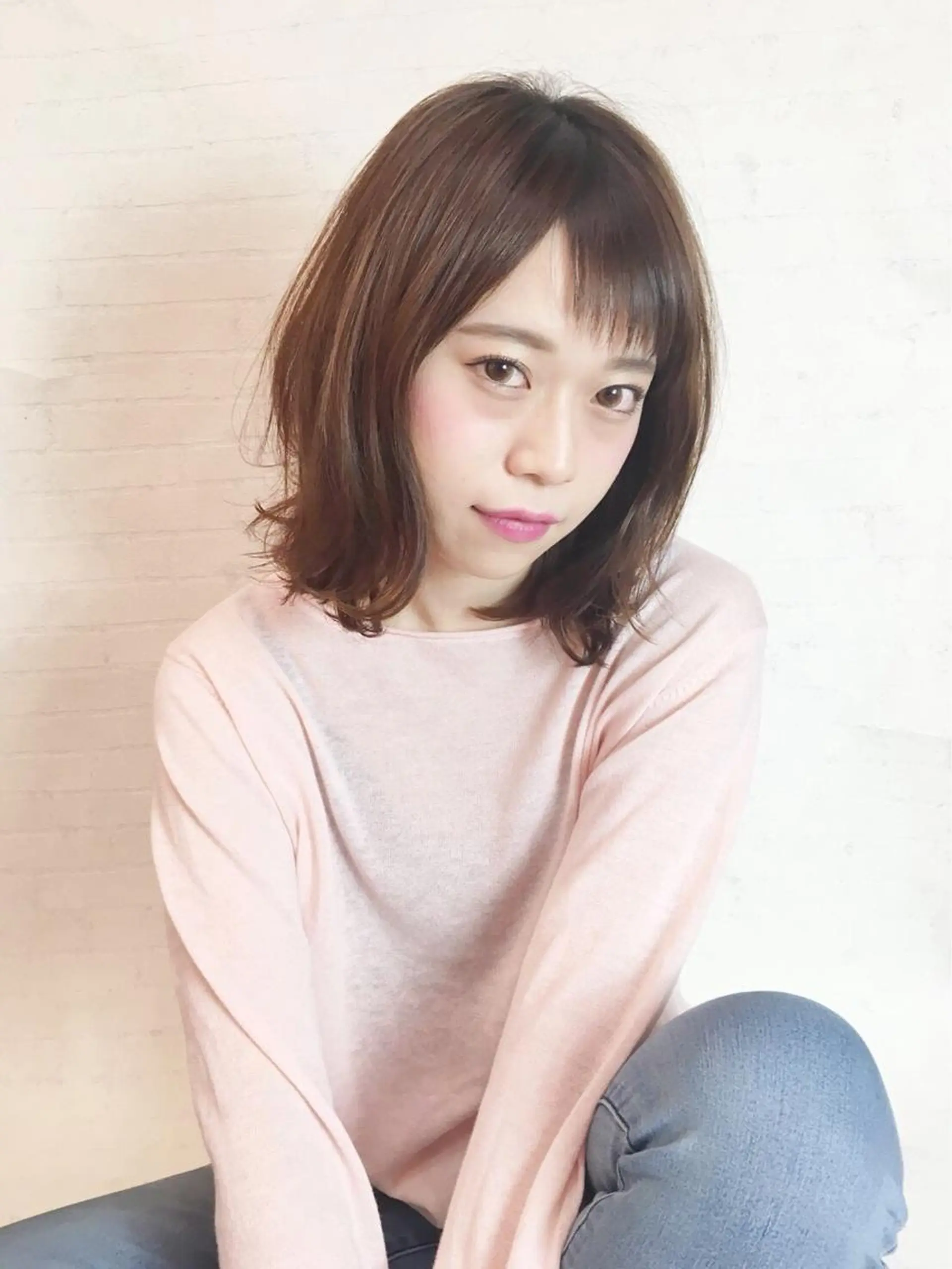 ミディアム やまだ まいのヘアスタイル