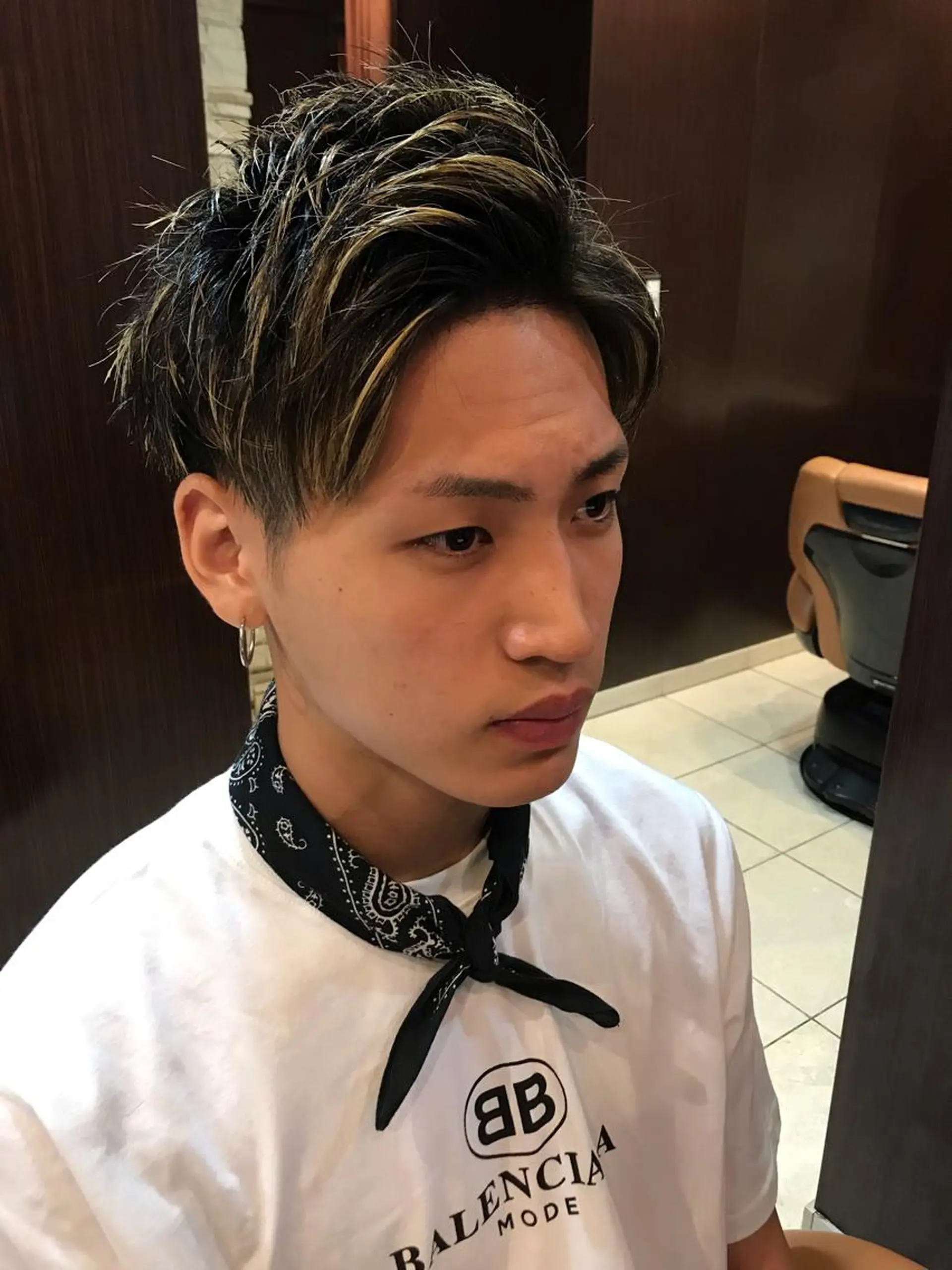 ショート 佐々木 宥人のヘアスタイル