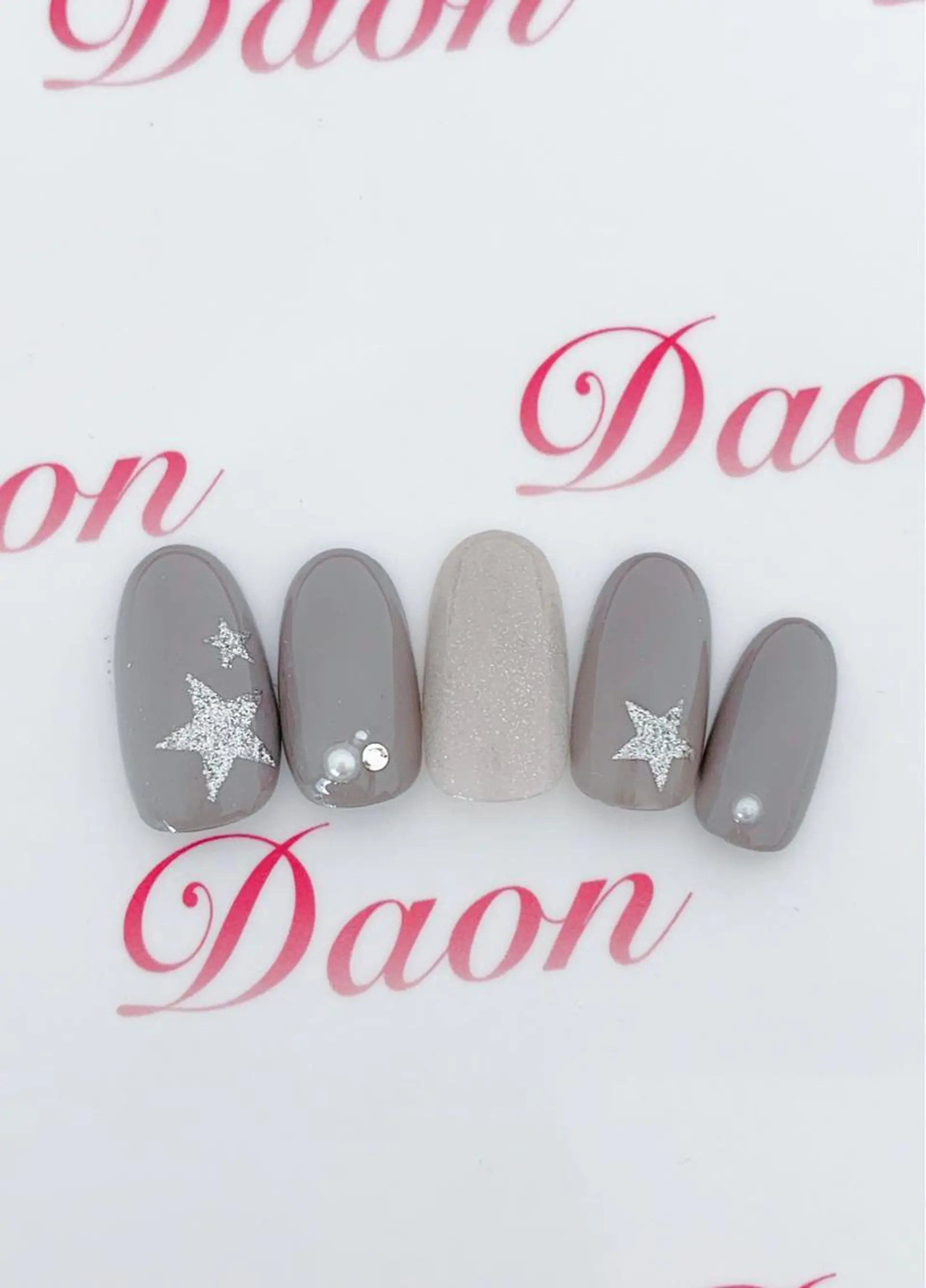 ネイル ダオン所属 yoshikoのネイルデザイン