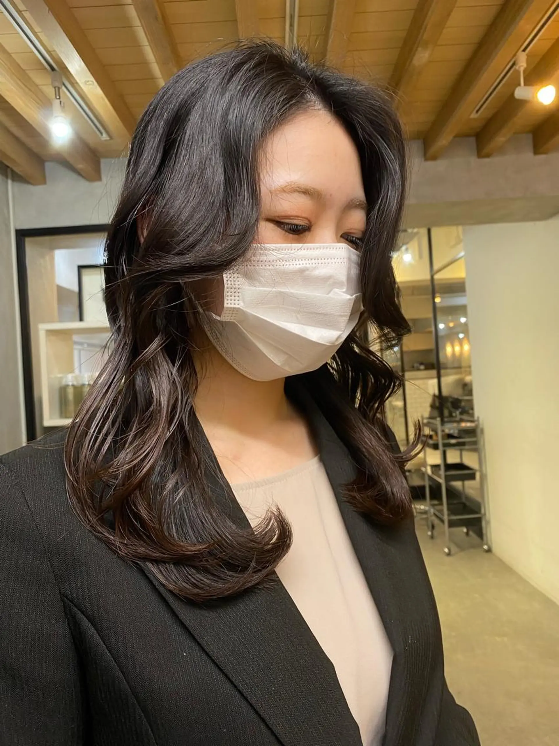 セミロング 切りっぱなしボブ/ デザインカラー店長のヘアスタイル