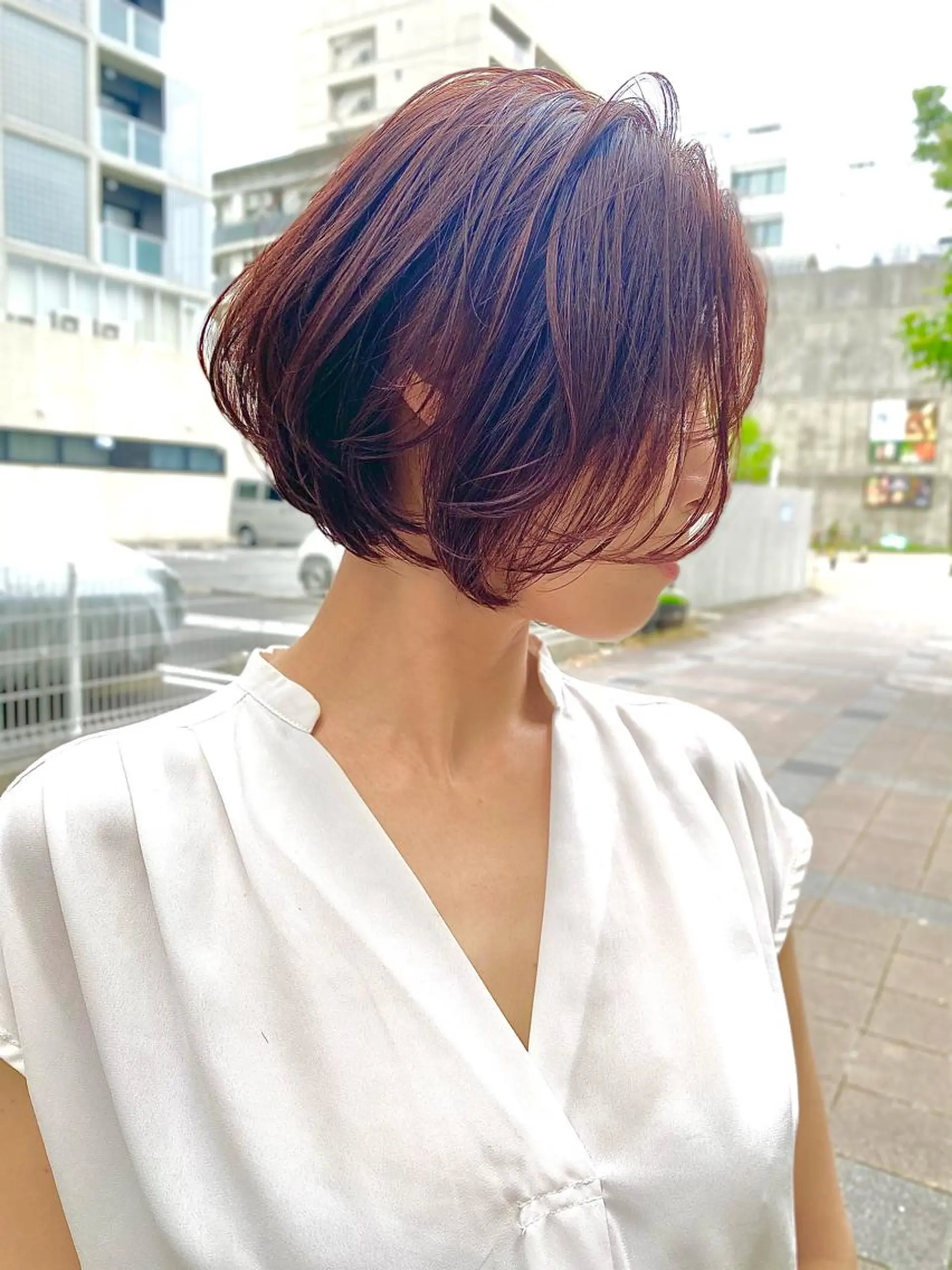 ショート カラー 明るい白髪染め専門店兵庫駅前店所属・山口 一馬のヘアスタイル