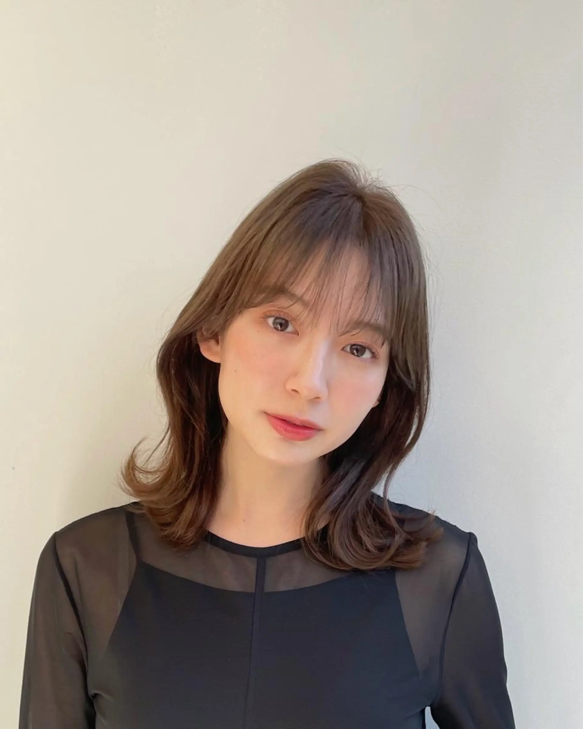 セミロング くびれヘア シースルーバング fifth天神/末廣 和也のヘアスタイル