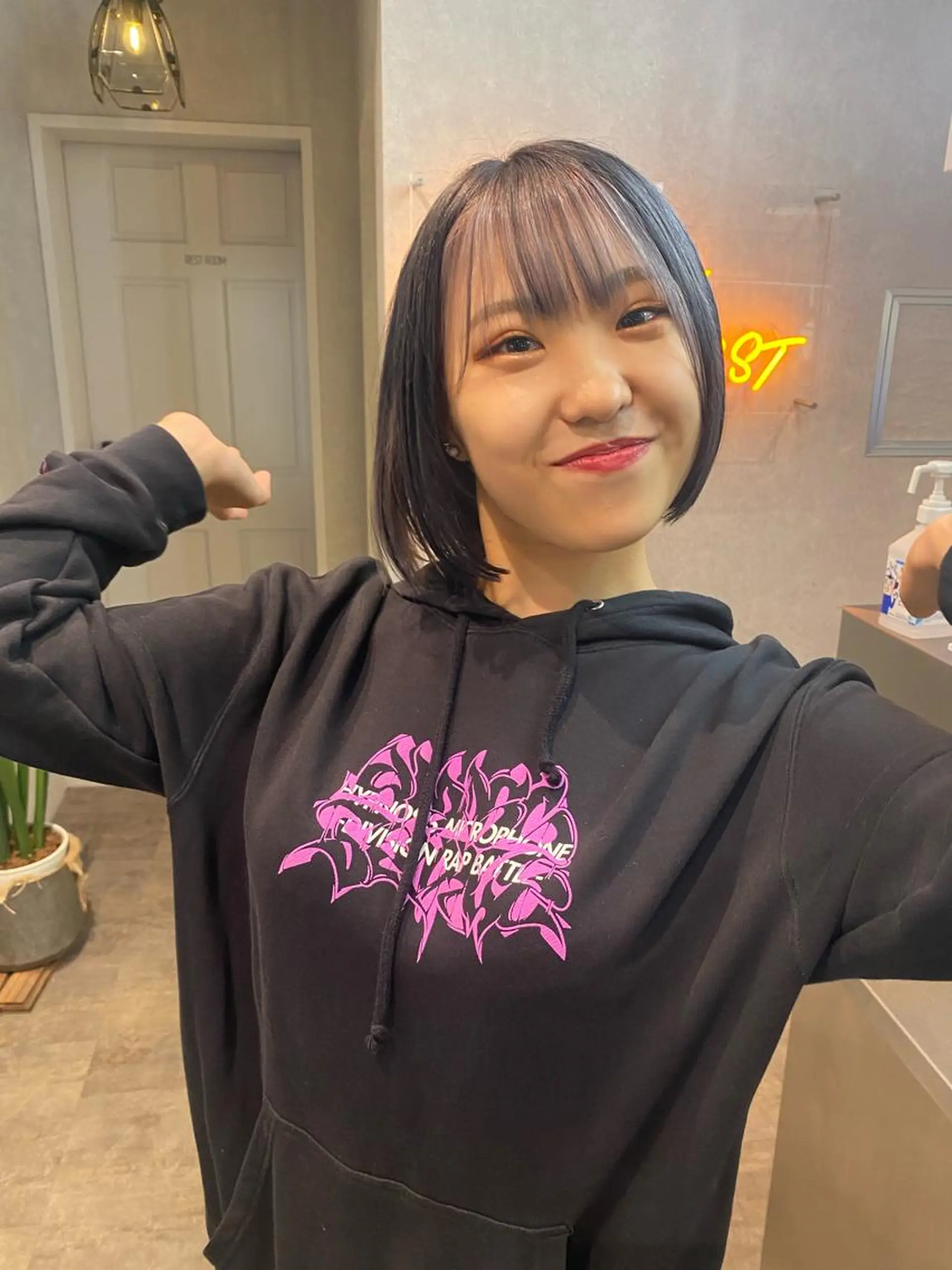 ショート カラー ヘアアレンジ XENA表参道 MIKUのヘアスタイル