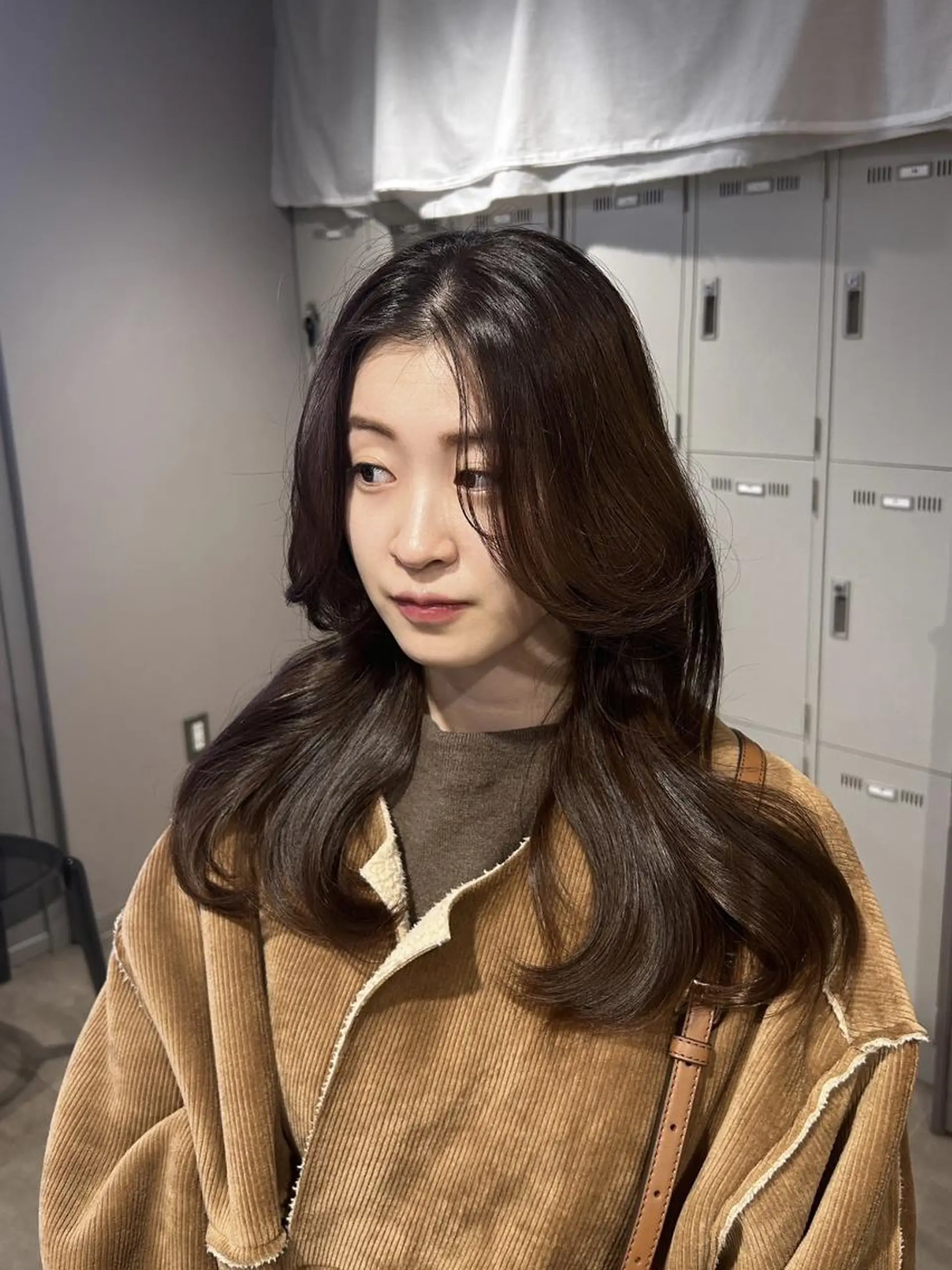 カラー 🥯縮毛/レイヤー/ ベージュヘア🥯のヘアスタイル