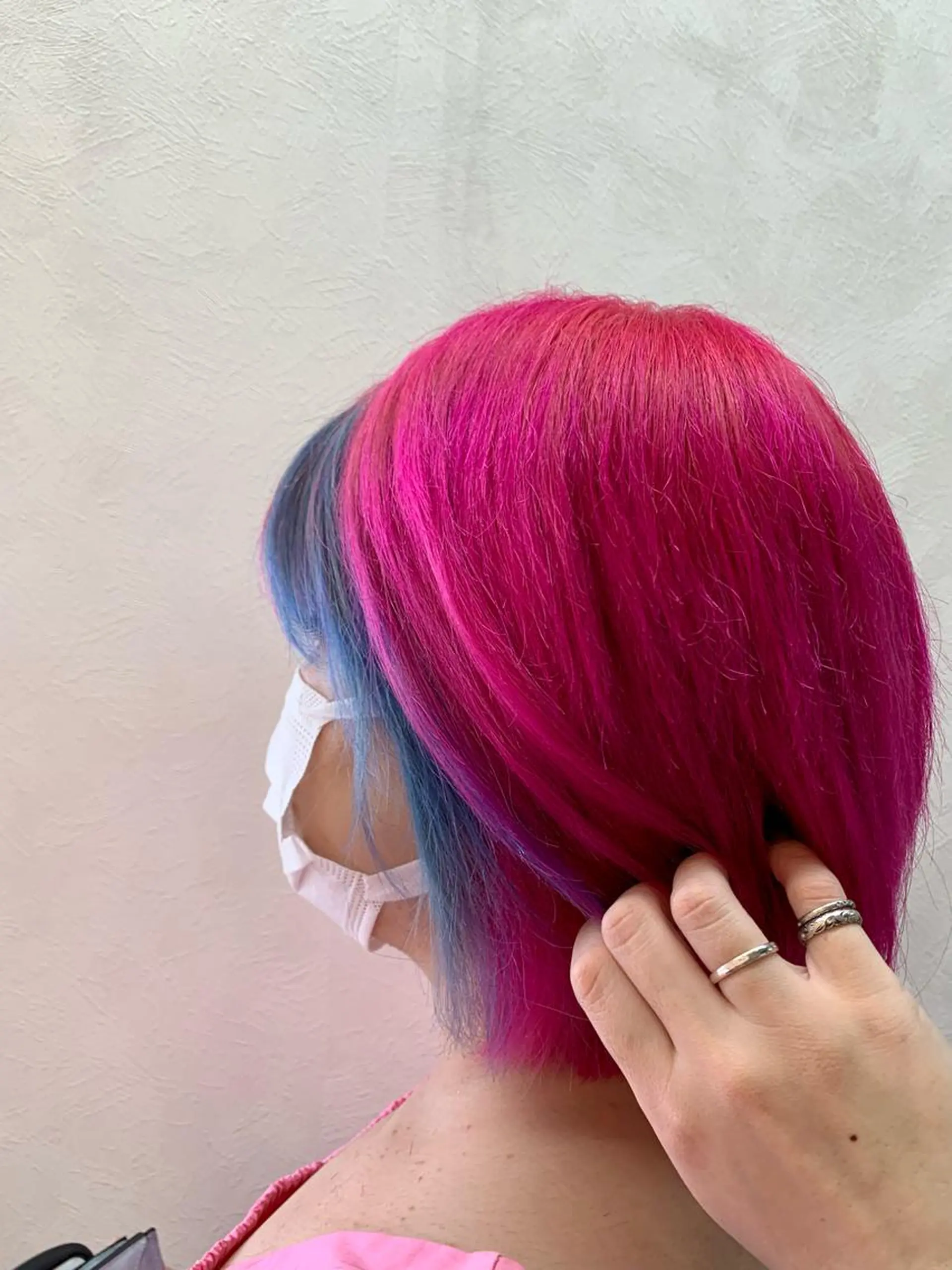 ショート カラー ブリーチ カット ヘアカラー トリートメント 加藤（旧姓　今竹） 遥花のヘアスタイル