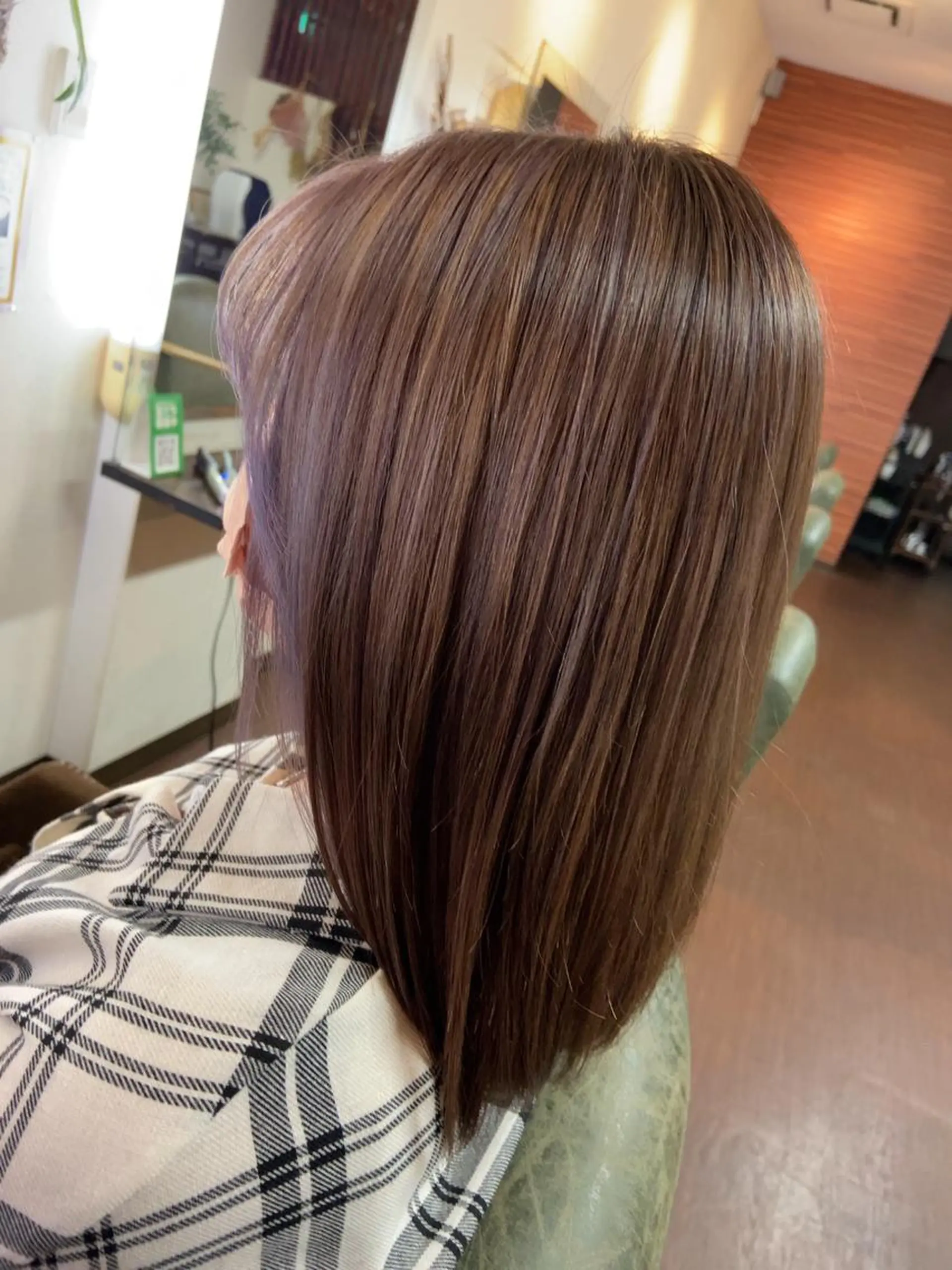 ミディアム ミストバング 顔周りカット インナーカラー指名 No.1菊池柊真のヘアスタイル