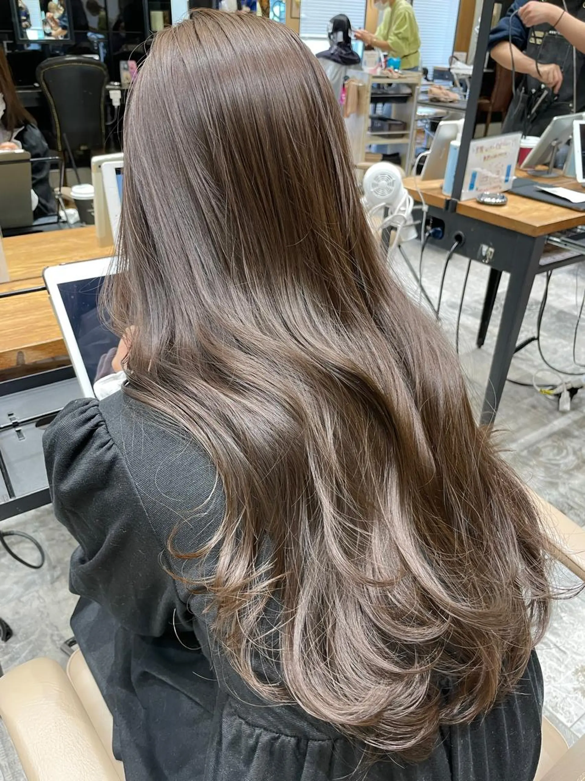 セミロング カット ヘアカラー トリートメント モテ髪🤍こなれヘア 藤山裕大のヘアスタイル