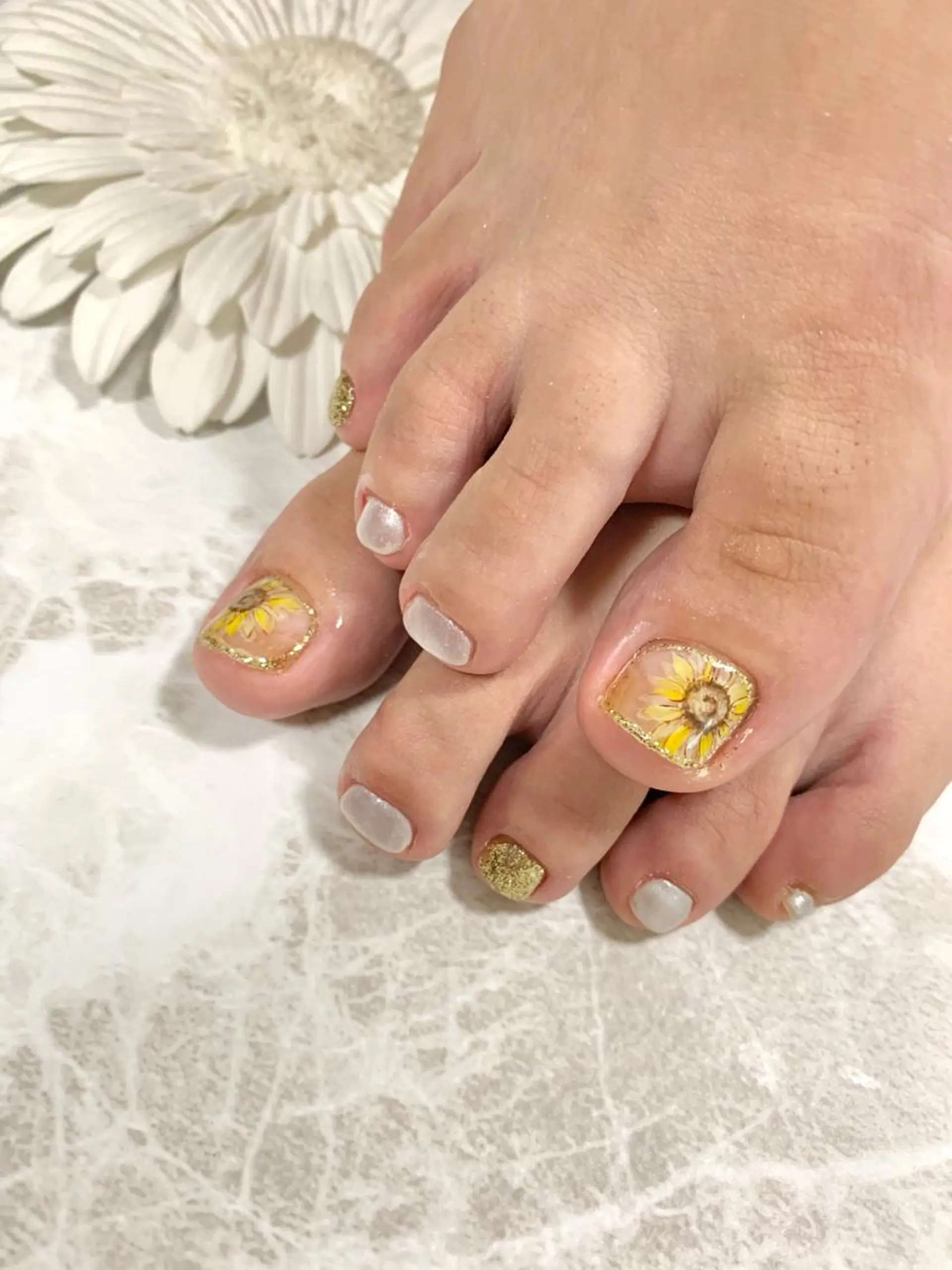 ネイル フットネイル Nailsalon E's cafeのネイルデザイン