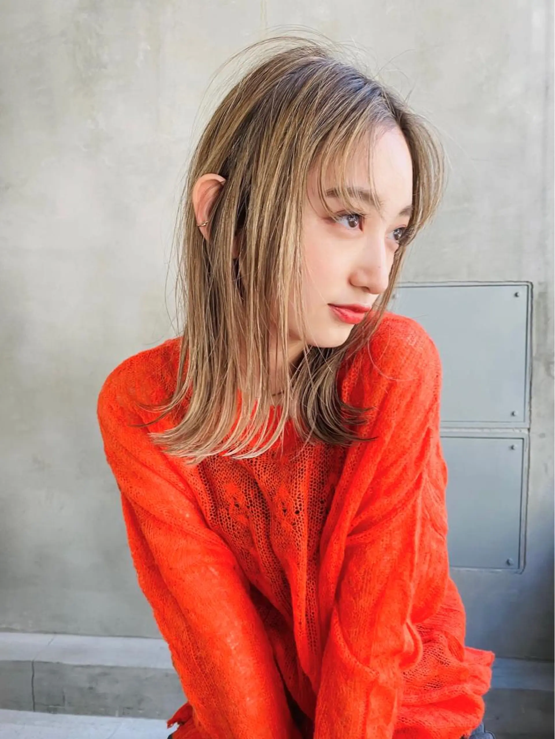 セミロング カラー ヘアアレンジ ベージュカラー ラテベージュ 外ハネヘア ヘアカラー トリートメント 山崎 澪 レイヤーカット/大宮のヘアスタイル