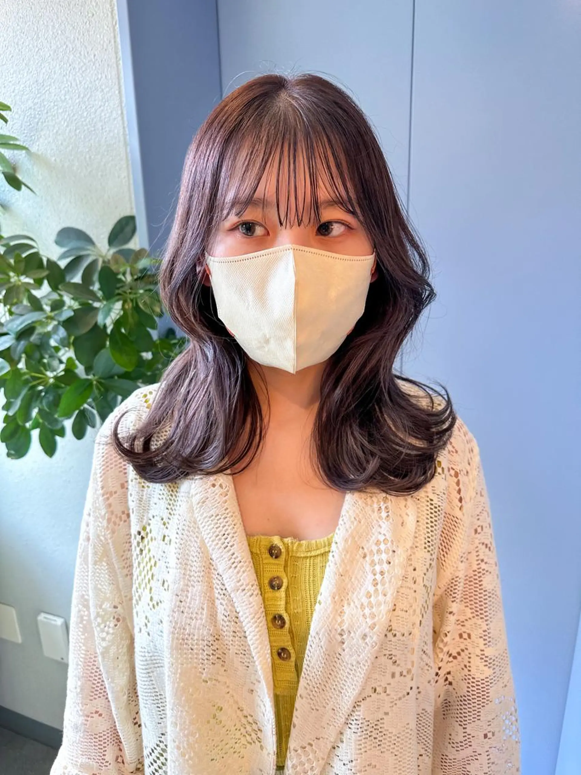 ミディアム レイヤーカット/艶カ ラー/chihiroのヘアスタイル