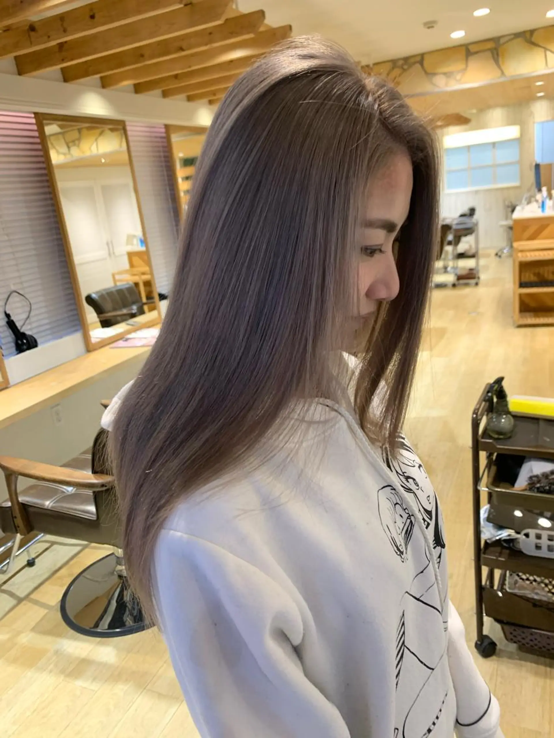 ロング ヘアカラー トリートメント 渋谷ハイトーン/ デザインカラー阿部のヘアスタイル