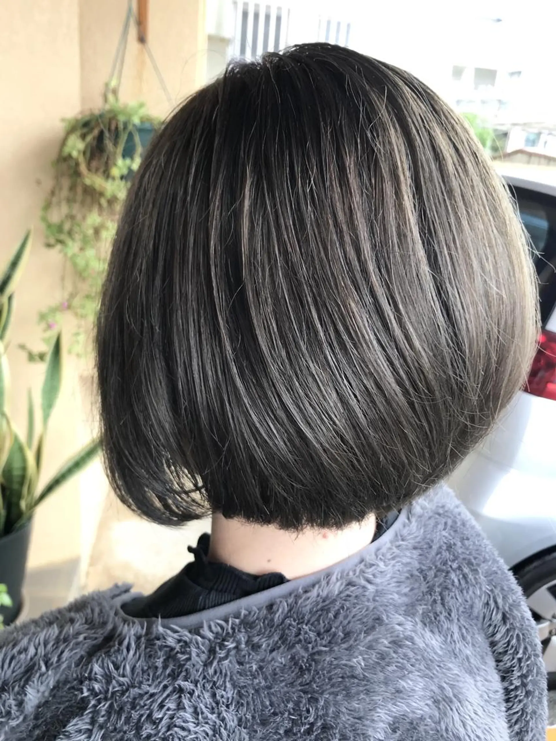 ショート カラー アッシュ オリーブアッシュ ショートヘア hair works raptureのヘアスタイル